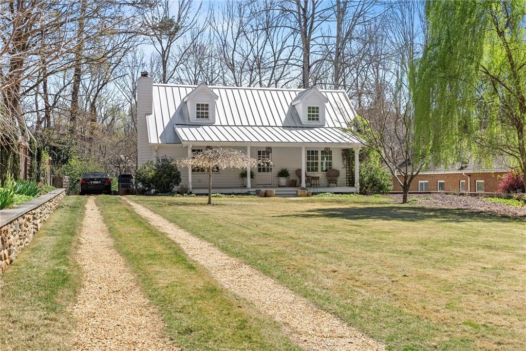 6135 White Oak Drive