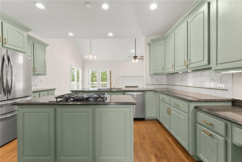 5918 Nachoochee Trail