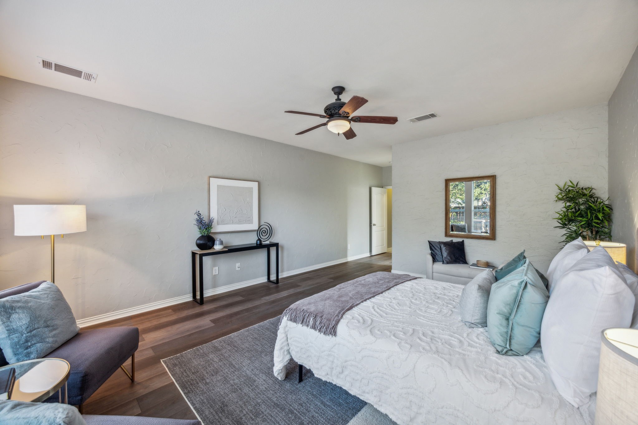 1302 Briar Ridge Drive