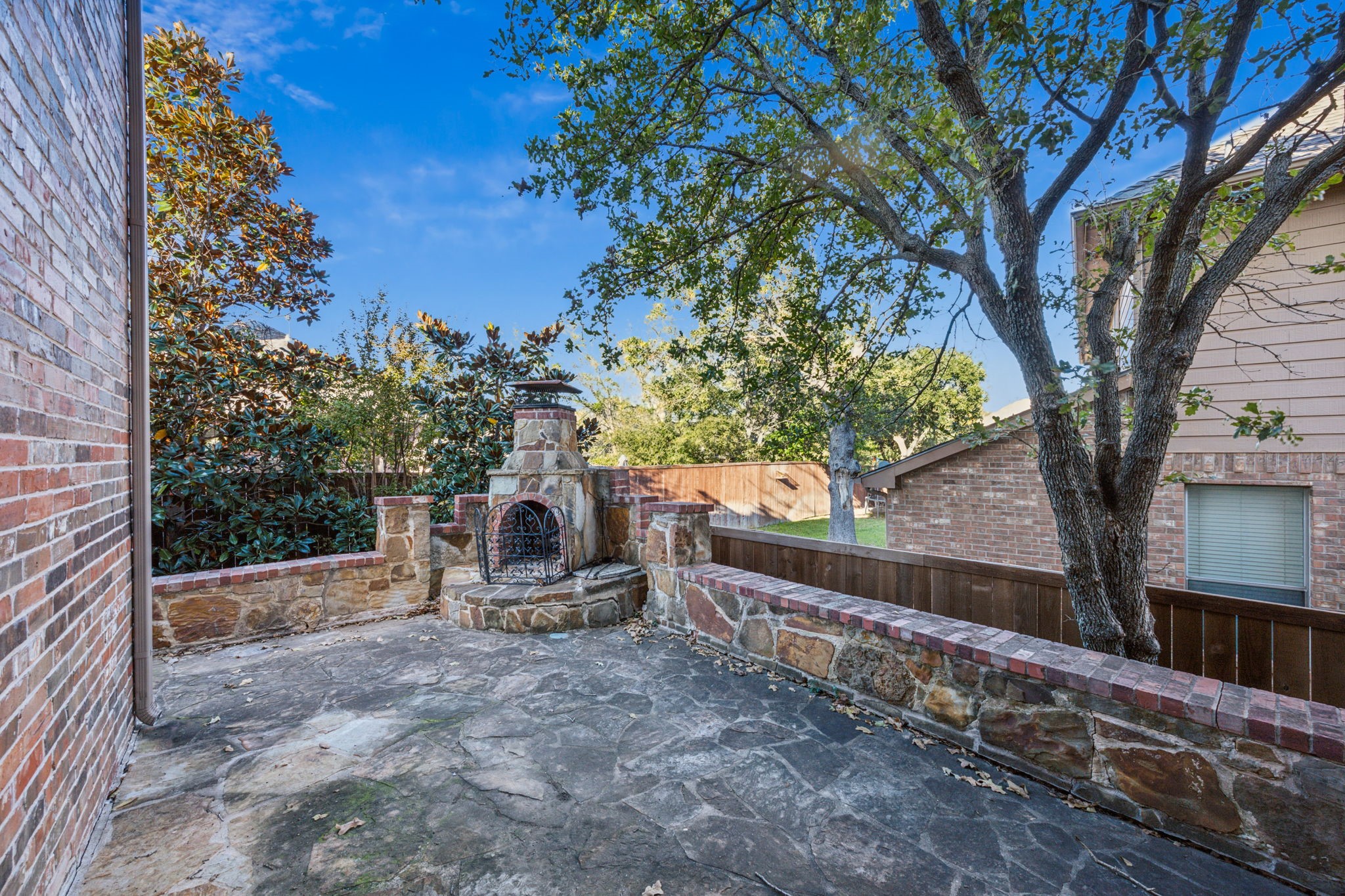 1302 Briar Ridge Drive