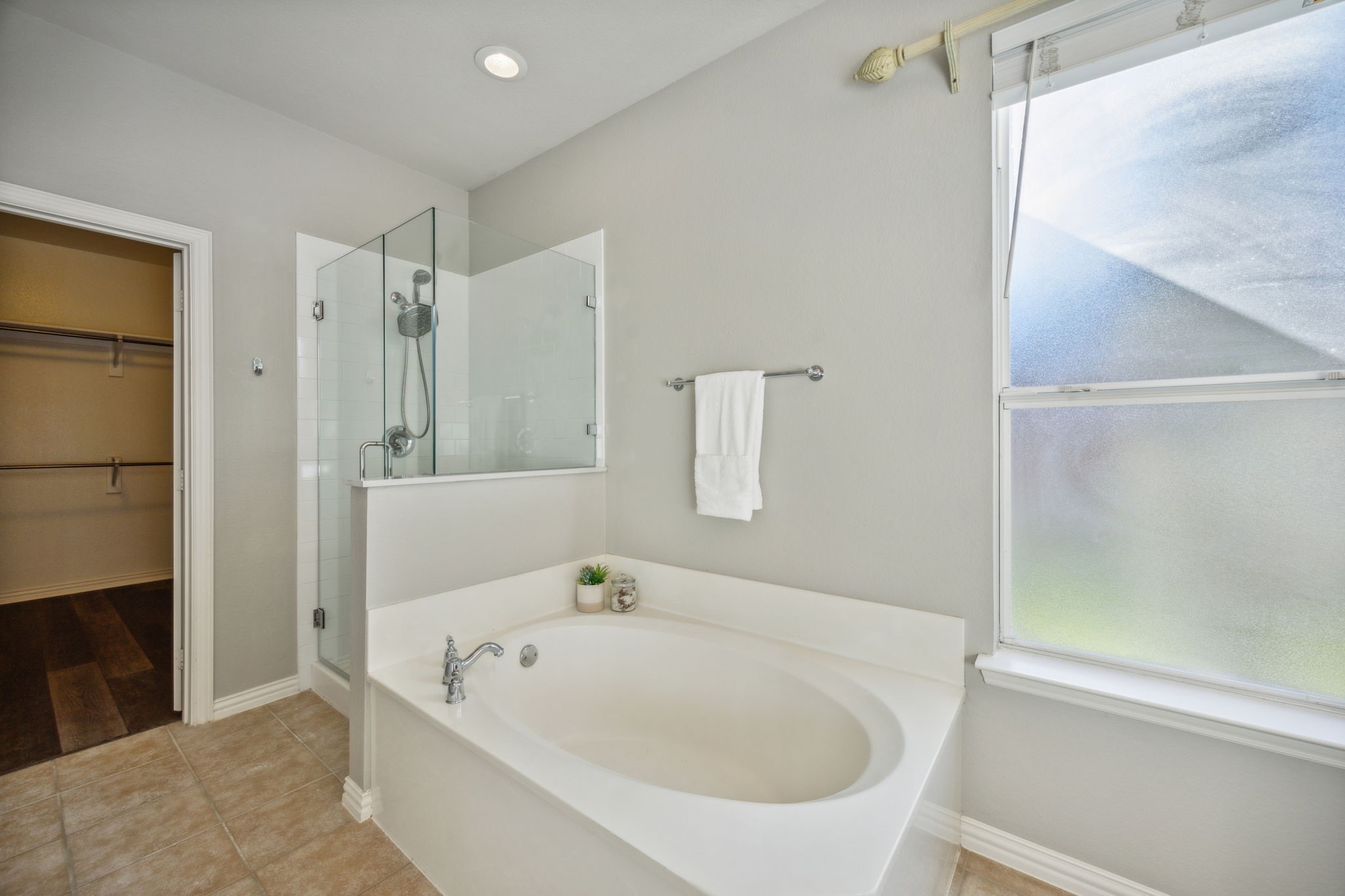 1302 Briar Ridge Drive