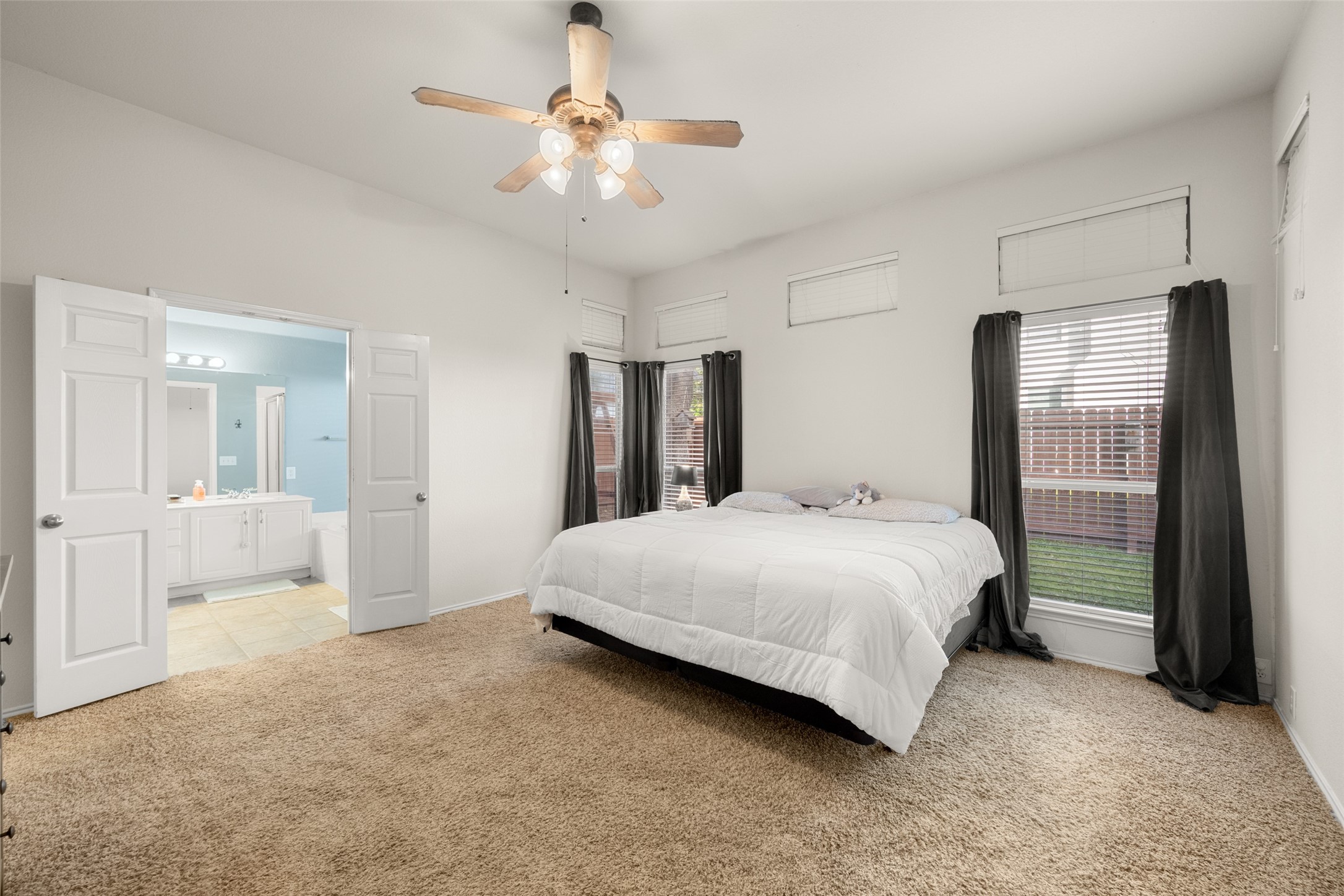 10032 Jessica Street