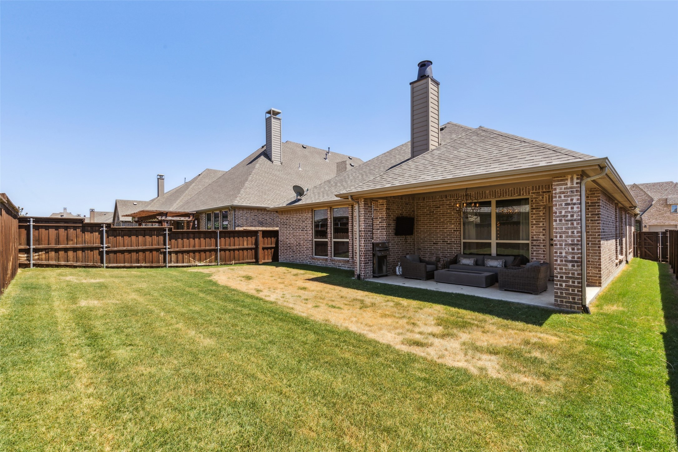 3009 Avondale