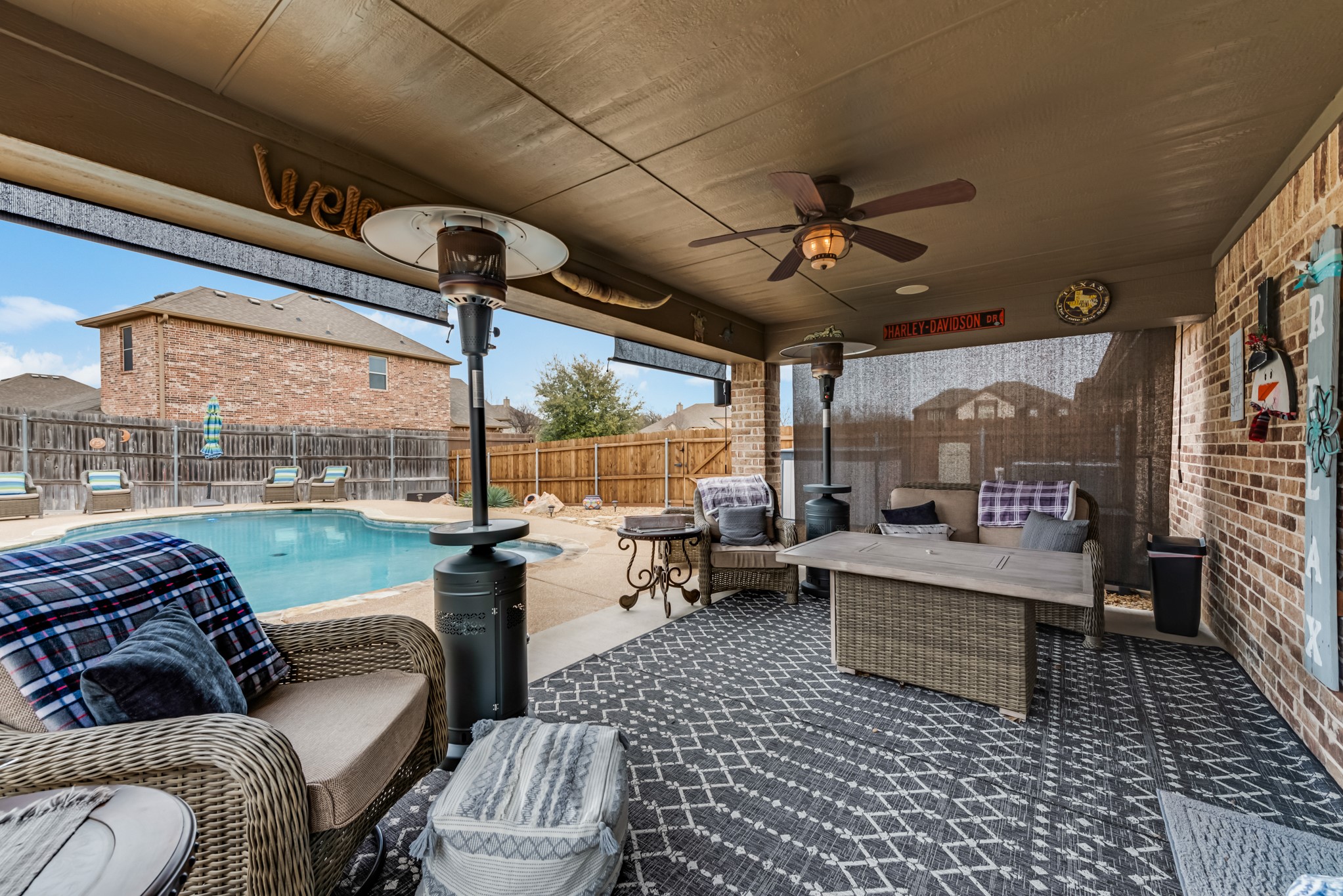 6041 Park View Drive