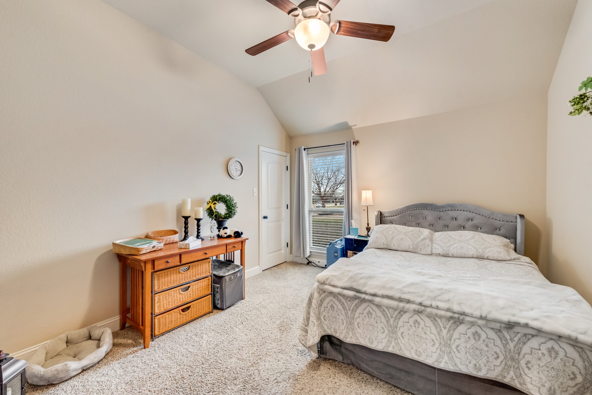 6041 Park View Drive