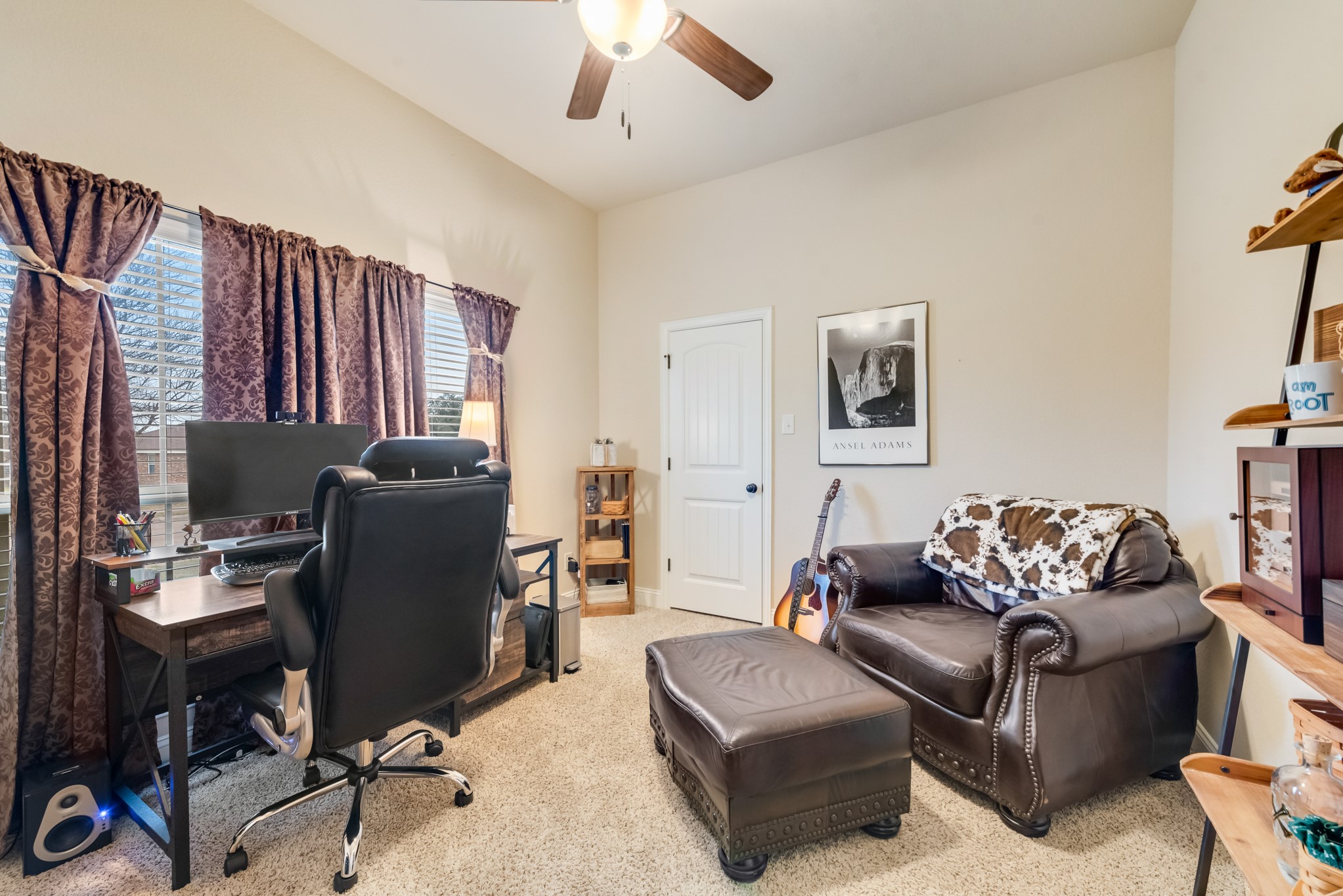 6041 Park View Drive