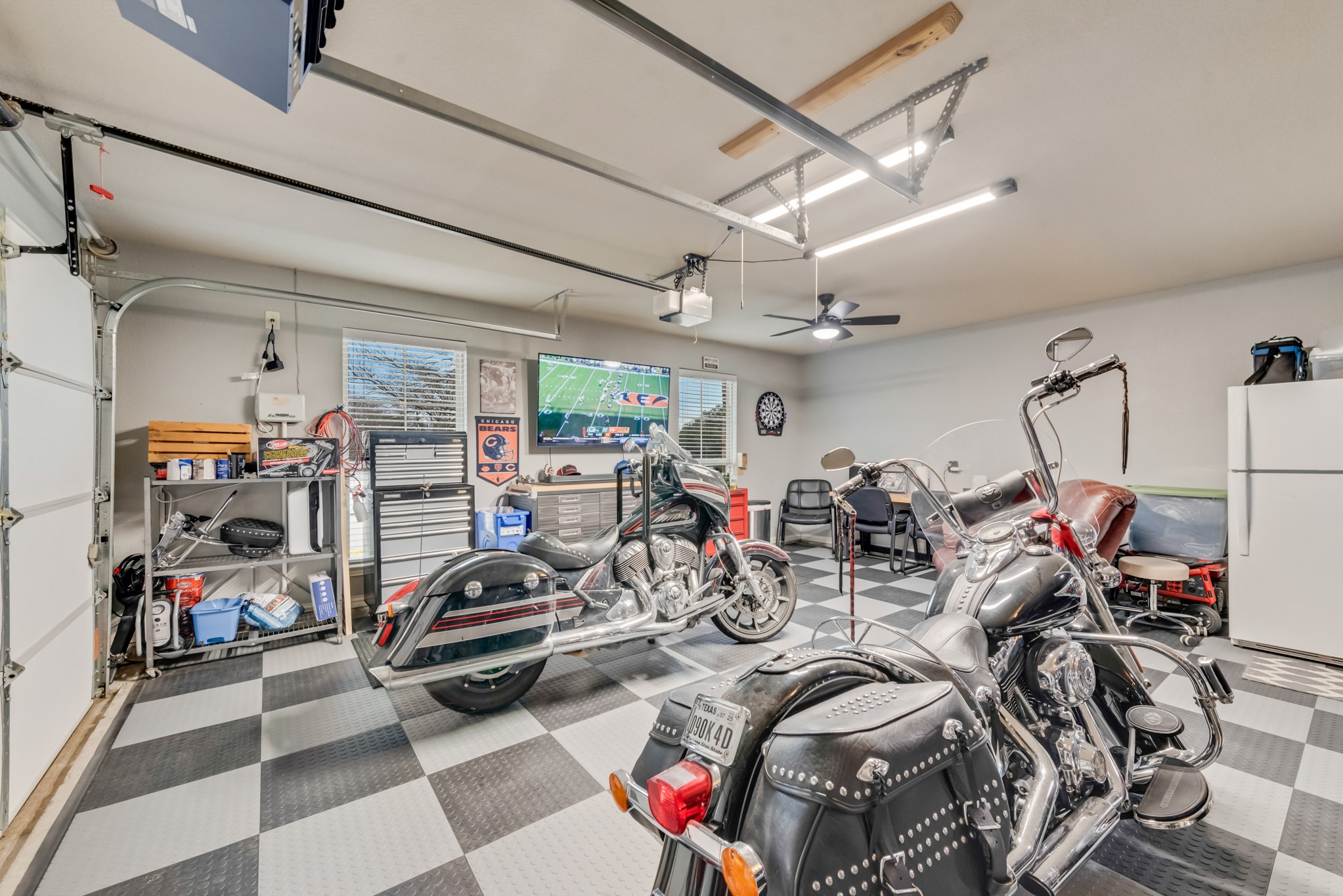 6041 Park View Drive