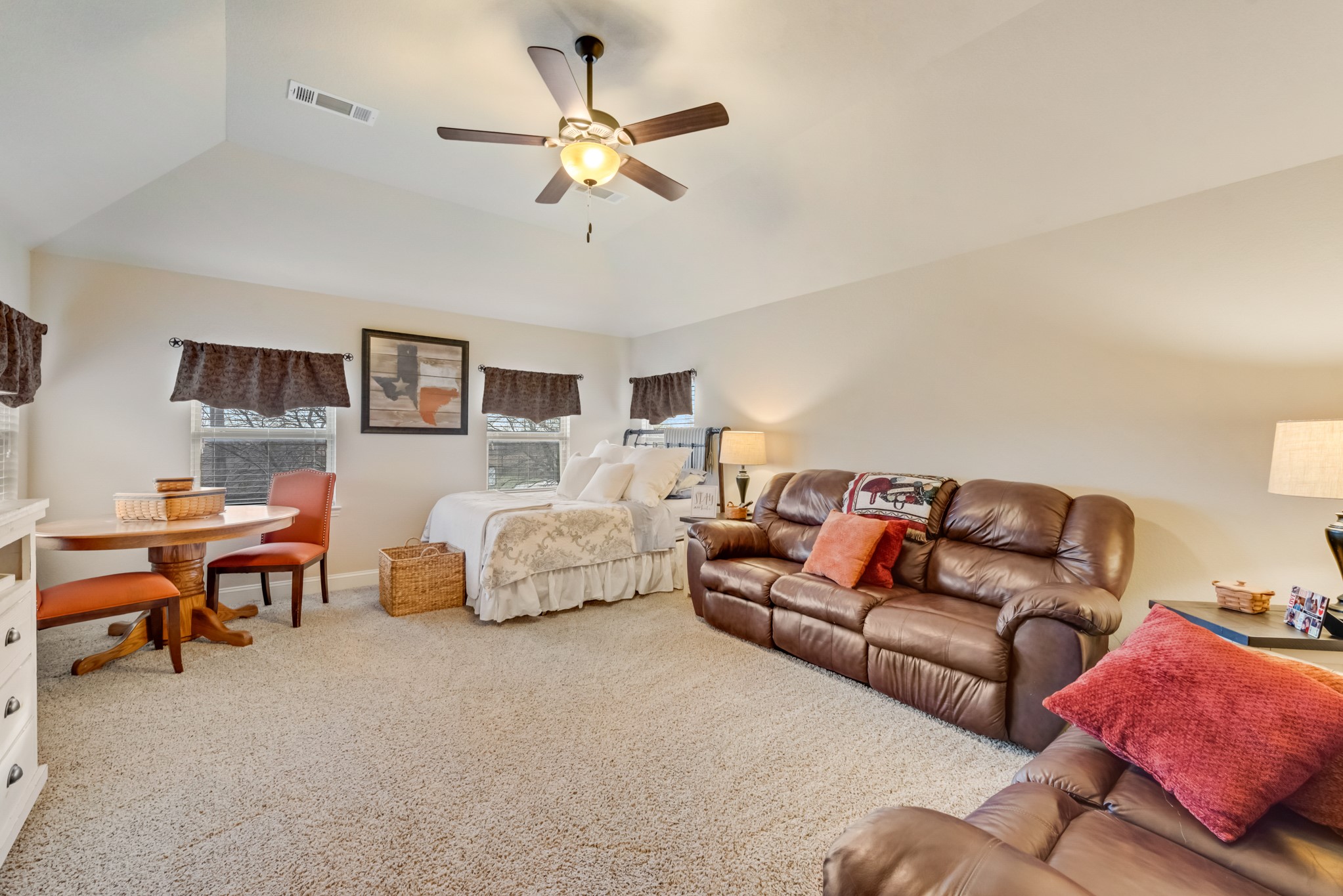 6041 Park View Drive