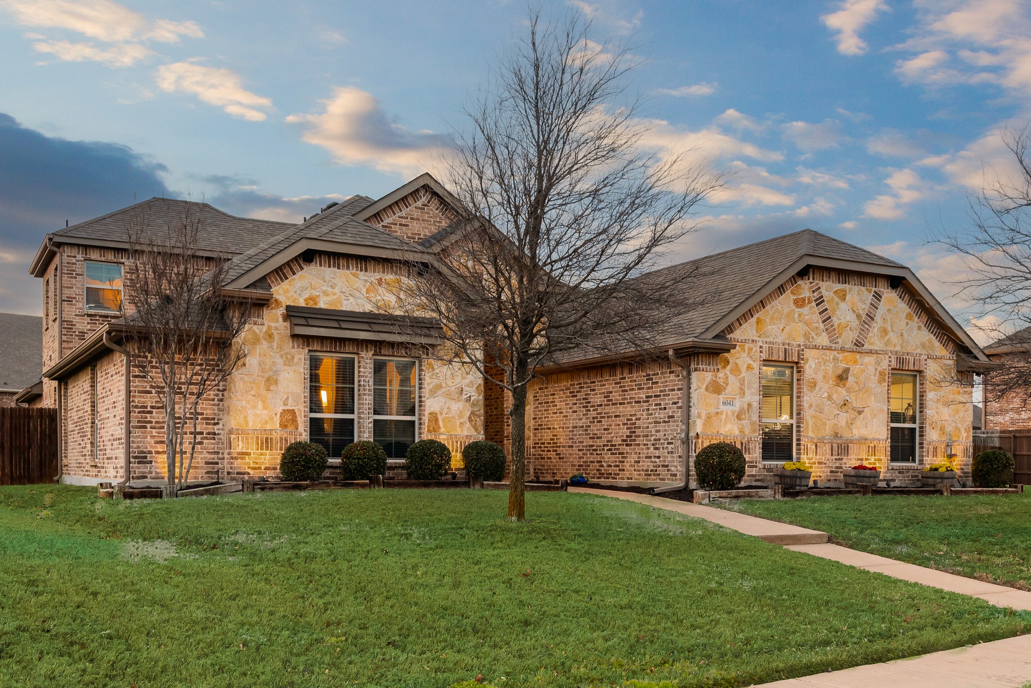 6041 Park View Drive