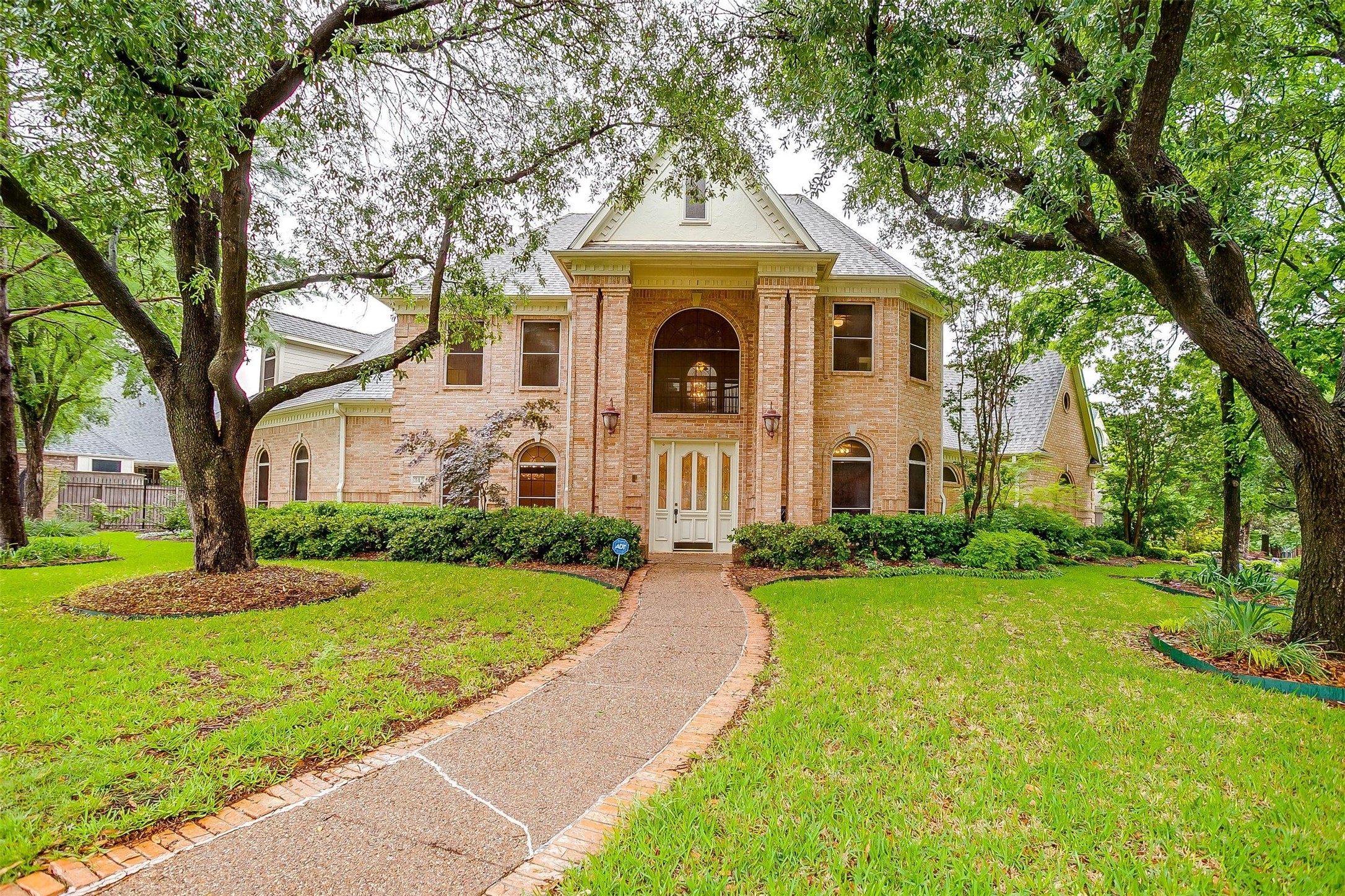 345 Silverwood Circle