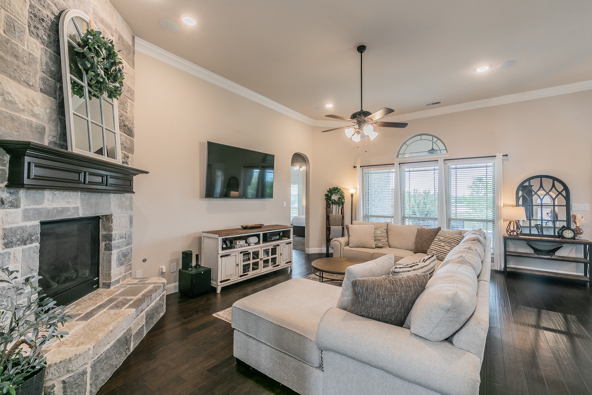 2801 Prairie View Drive