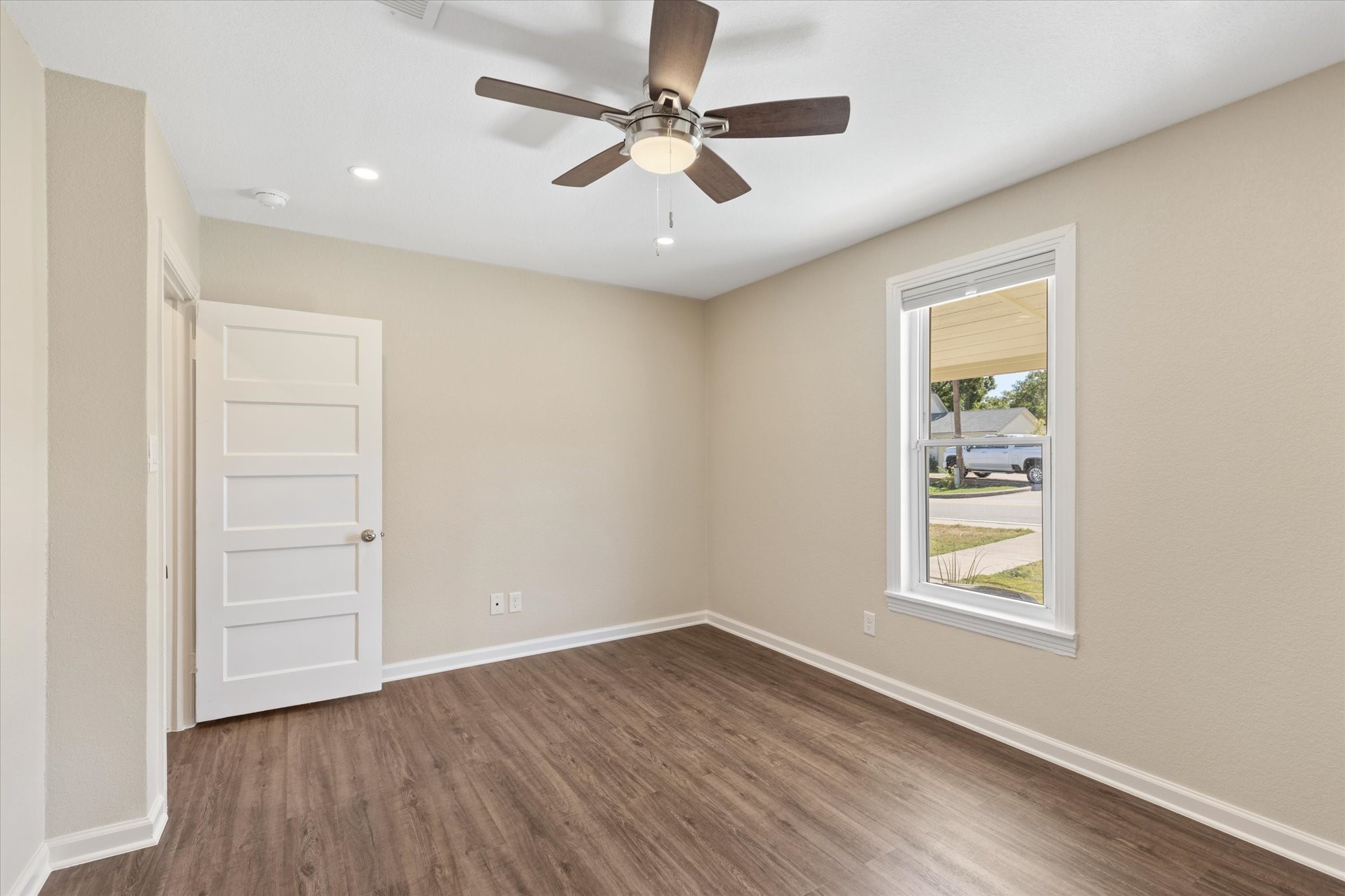 321 E Wall Street