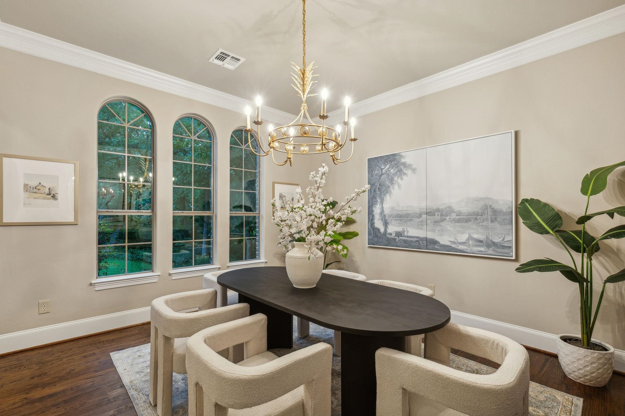549 Round Hollow Lane