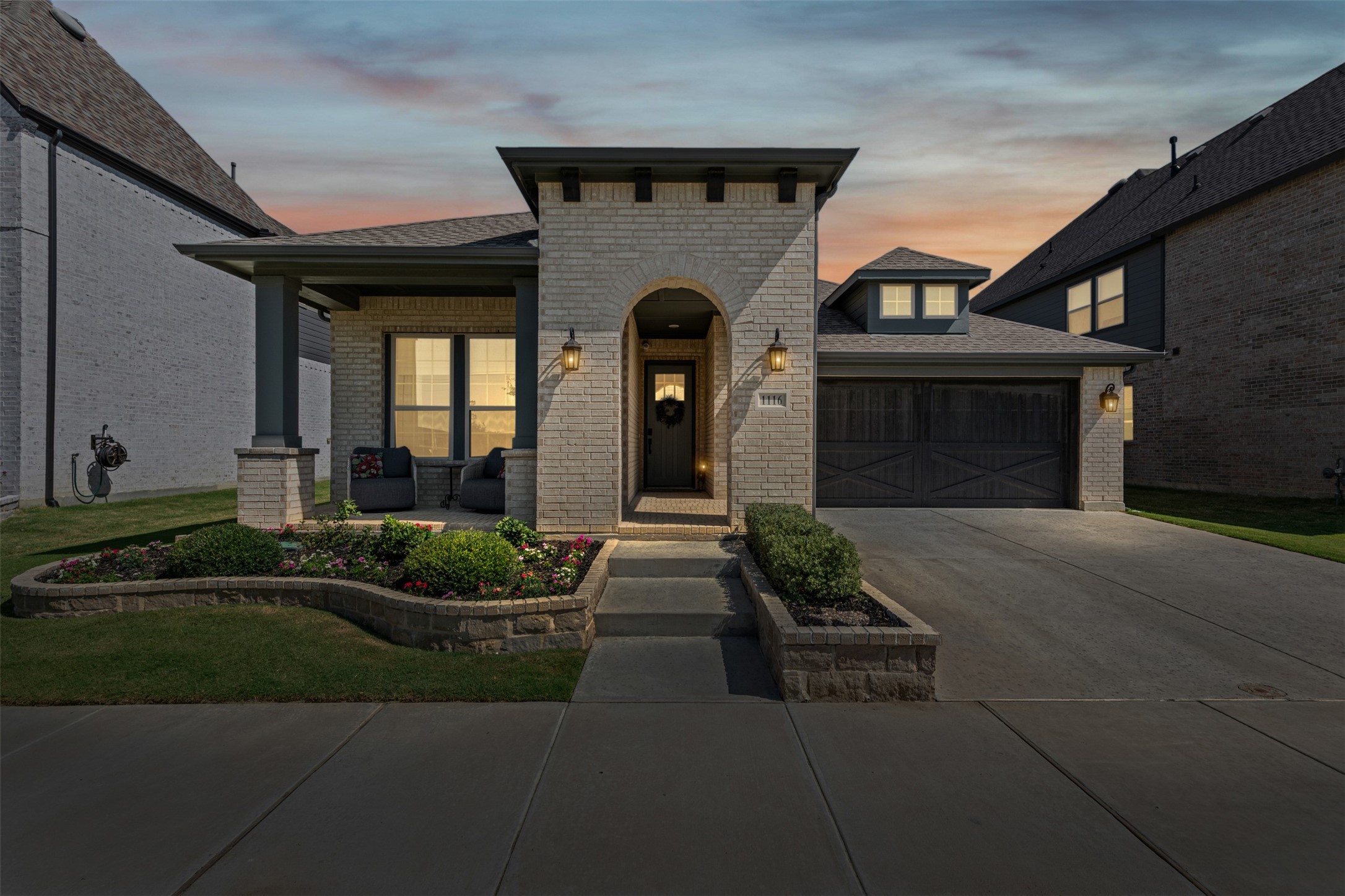 1116 Grassy Lane
