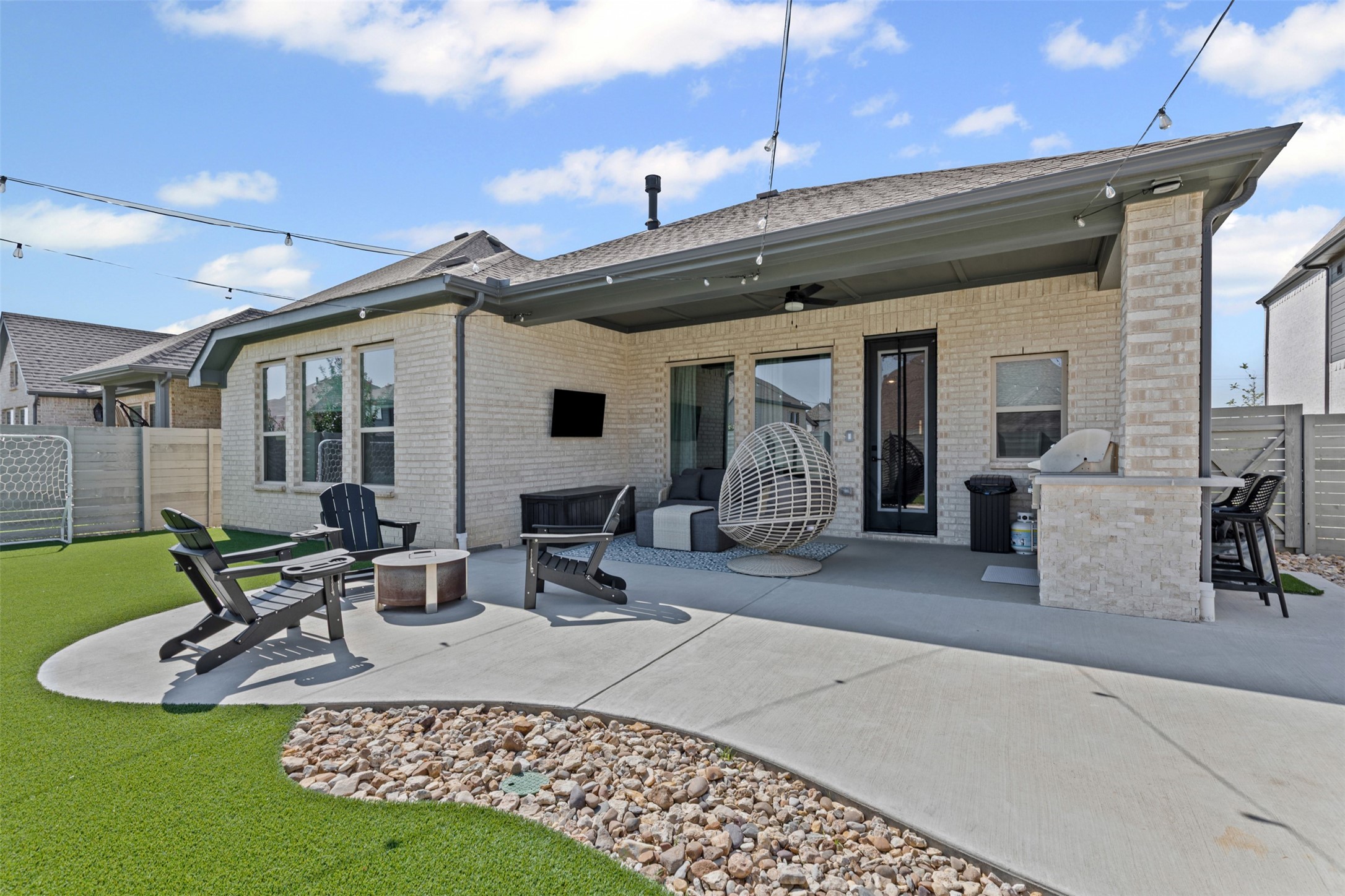 1116 Grassy Lane