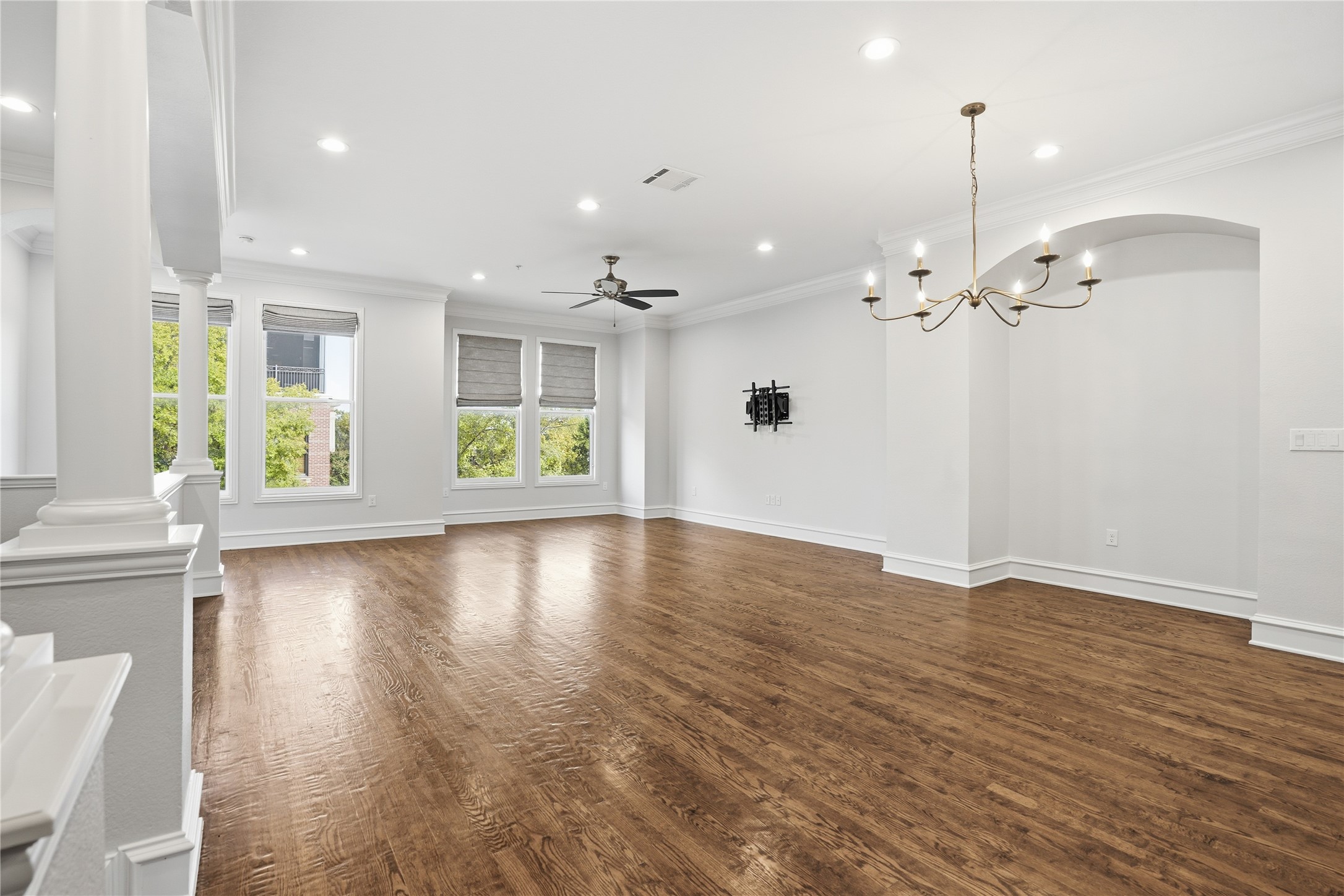 1591 Main Street