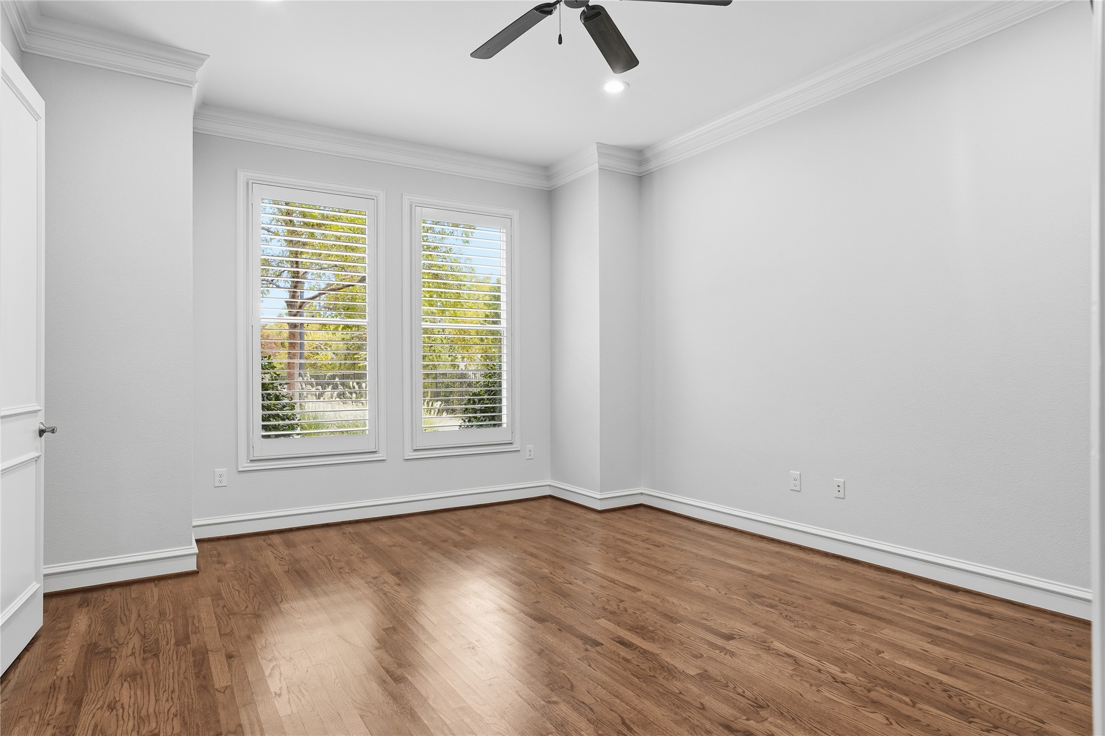1591 Main Street