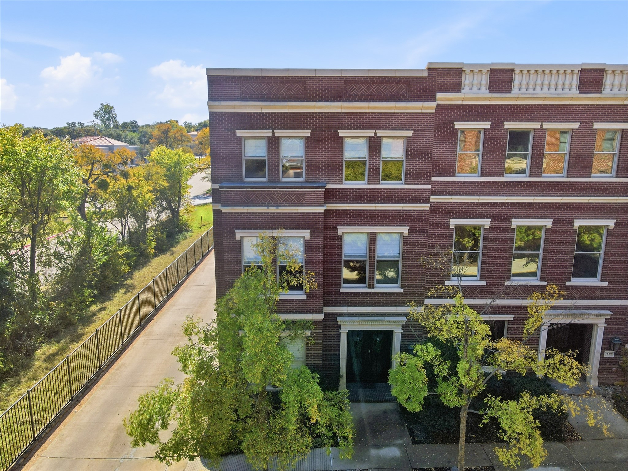 1591 Main Street