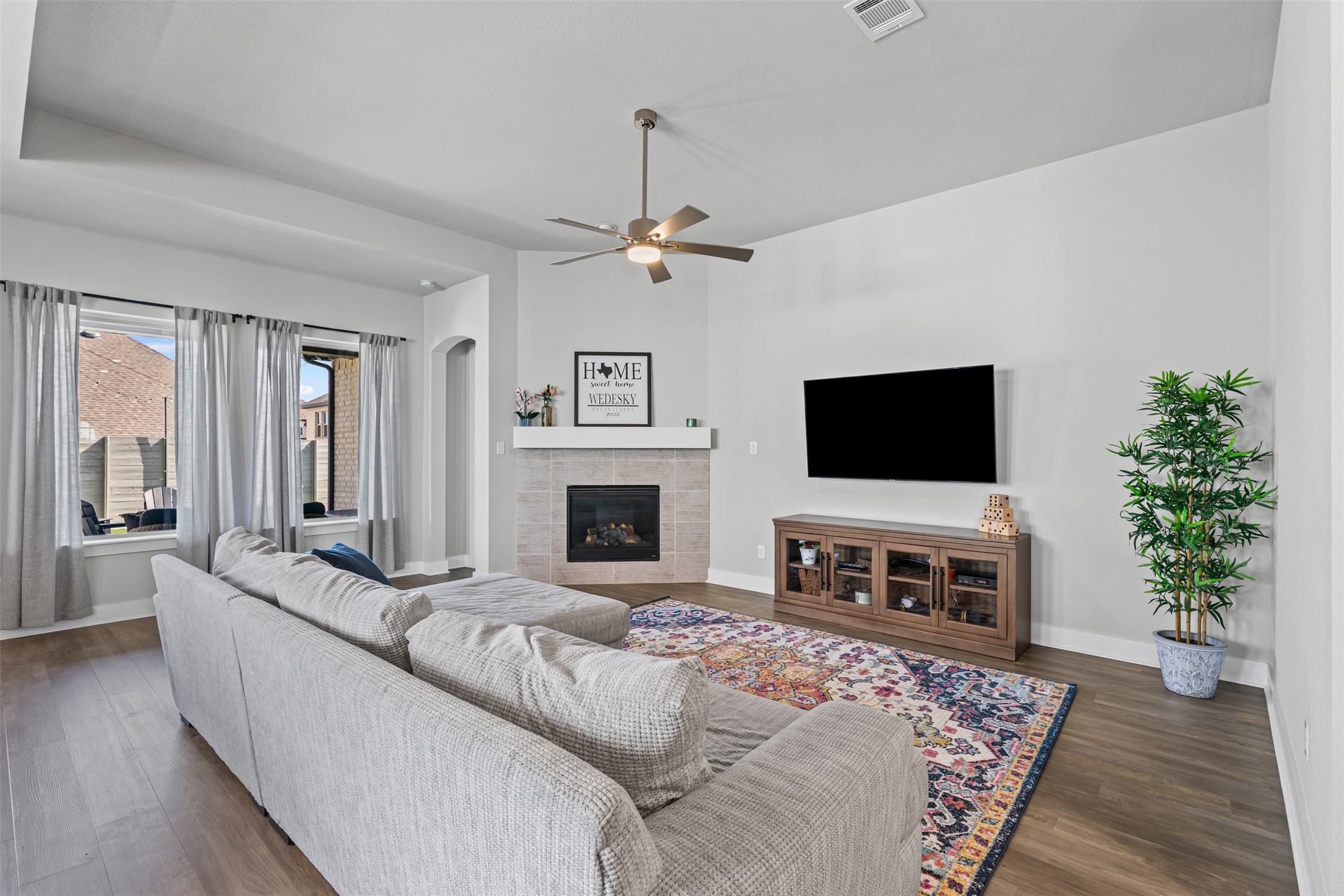 1116 Grassy Lane