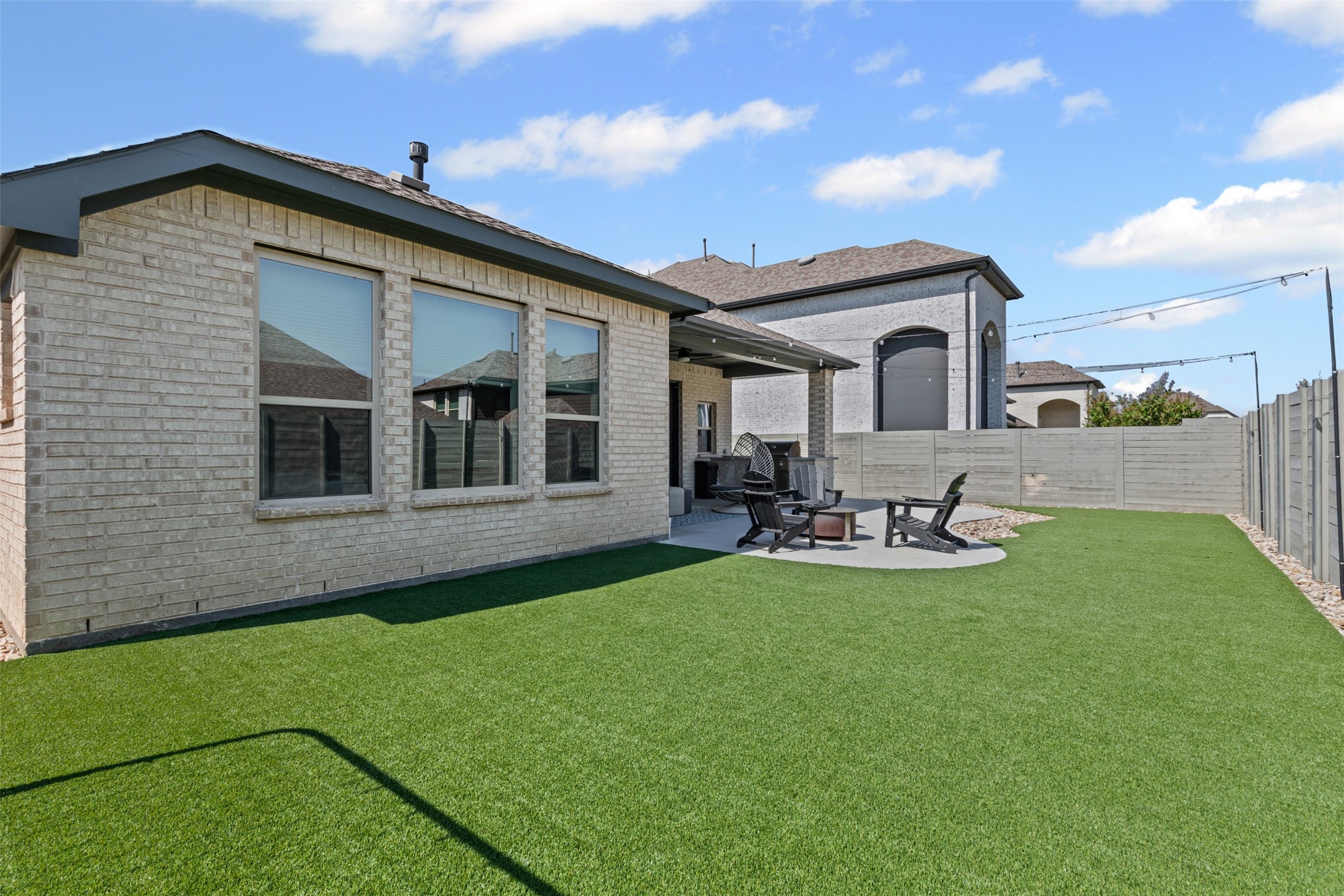1116 Grassy Lane