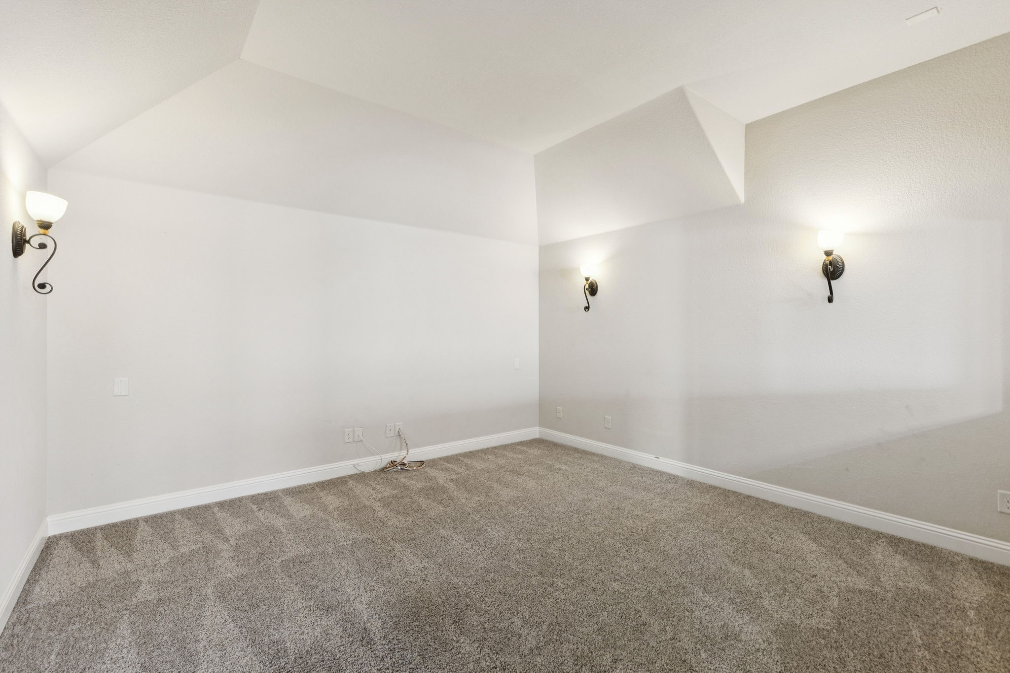 2141 Lewis Canyon Drive