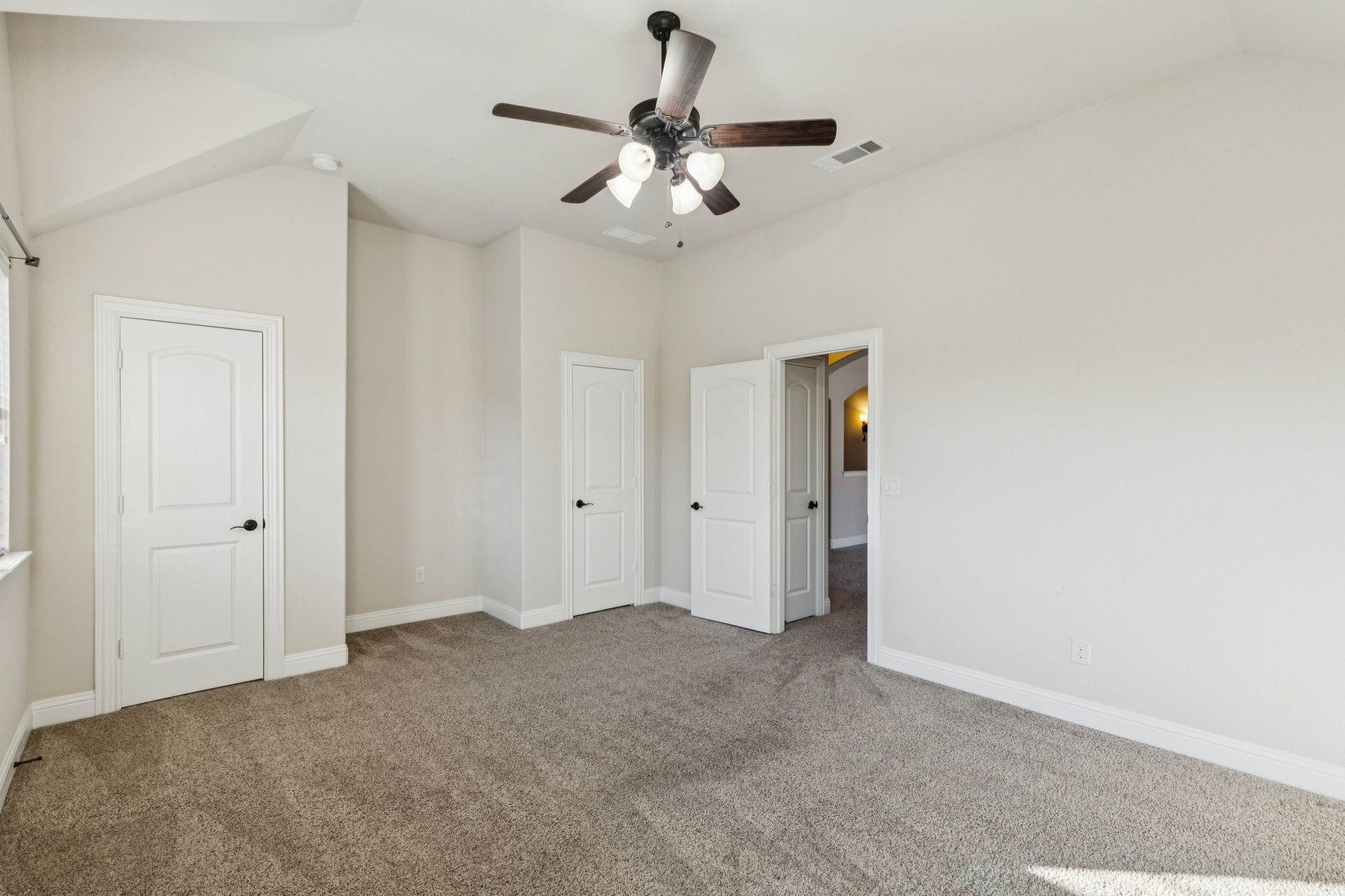 2141 Lewis Canyon Drive