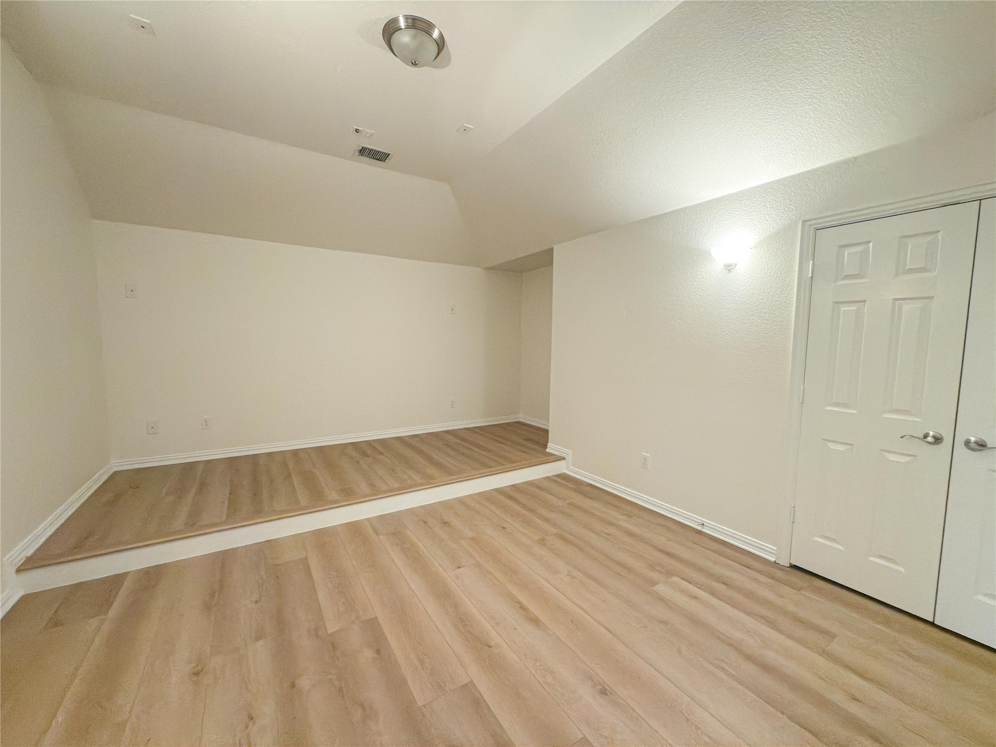 12005 Beckton Street