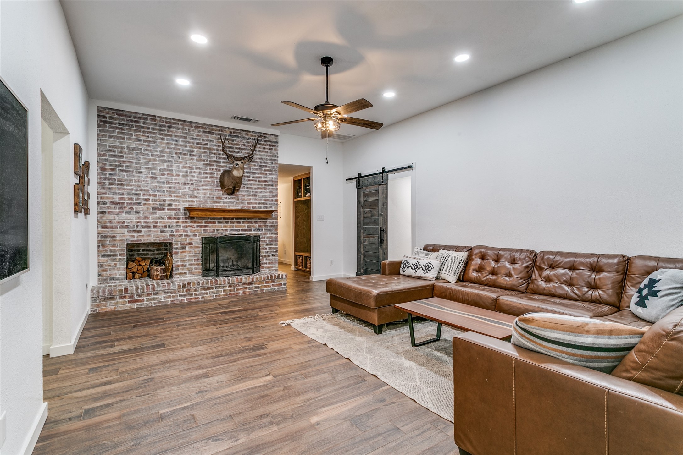 2924 Scenic Drive