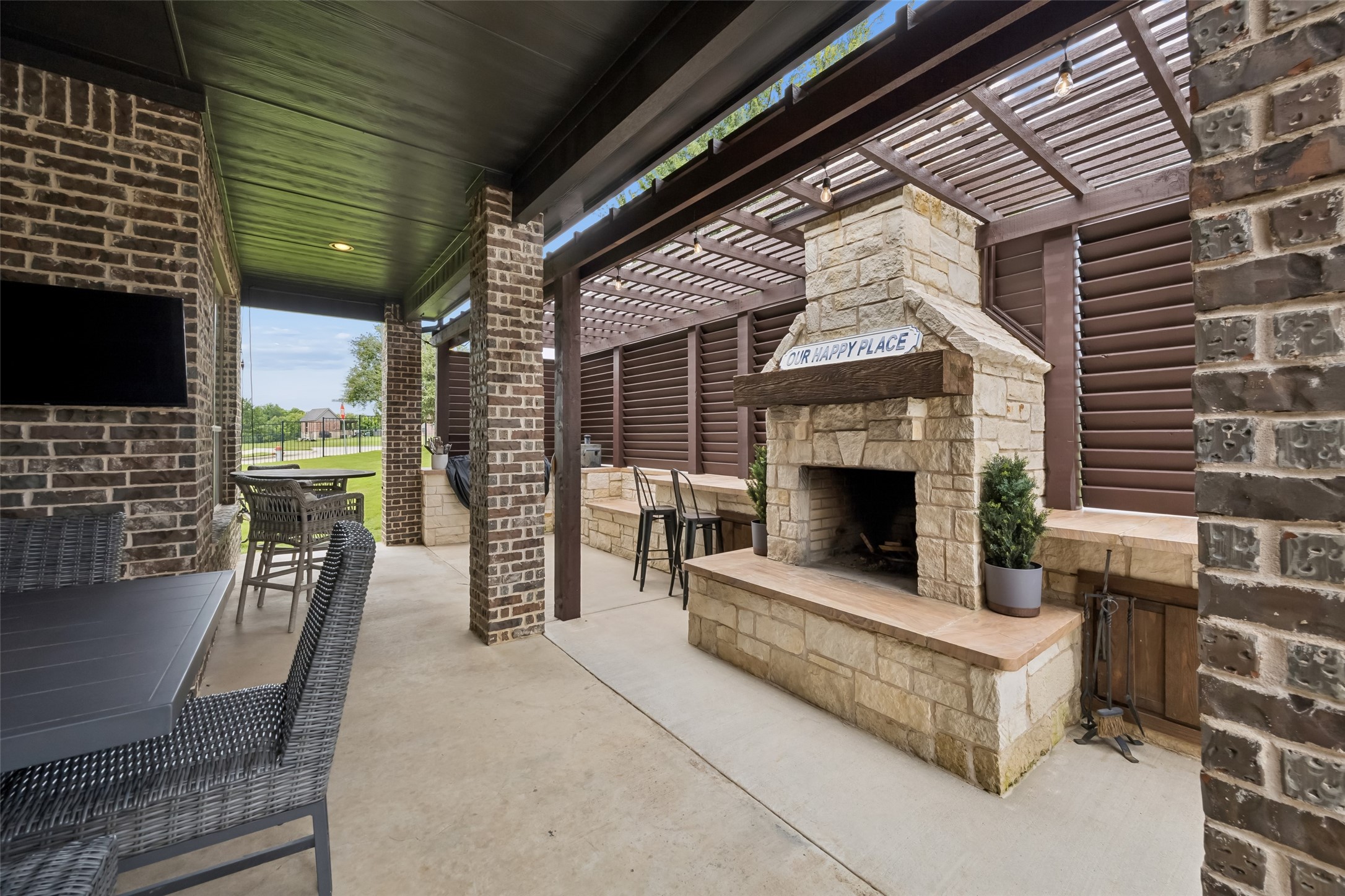 1513 Bearpath Way