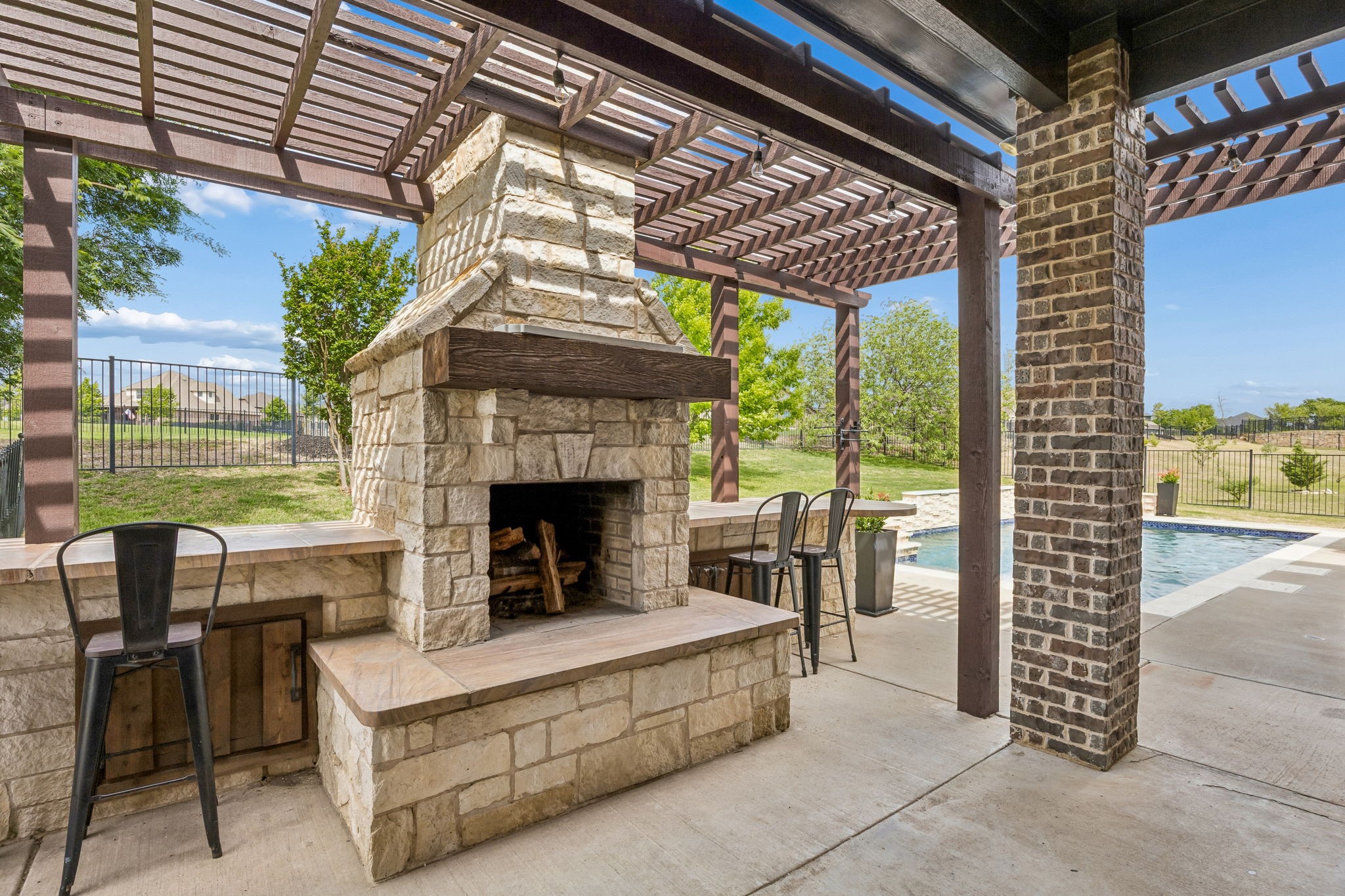 1513 Bearpath Way