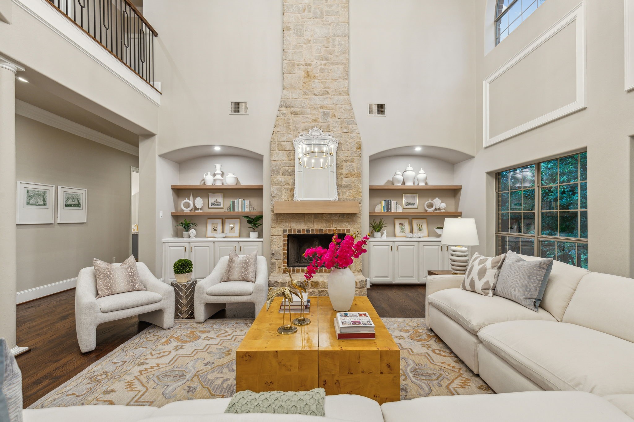 549 Round Hollow Lane
