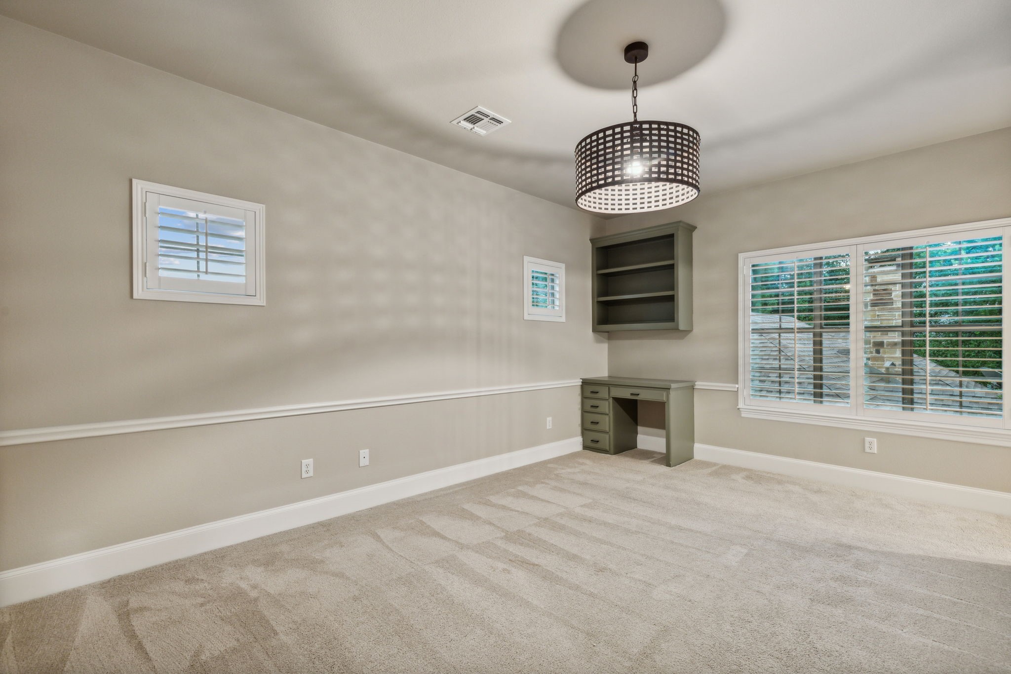 549 Round Hollow Lane