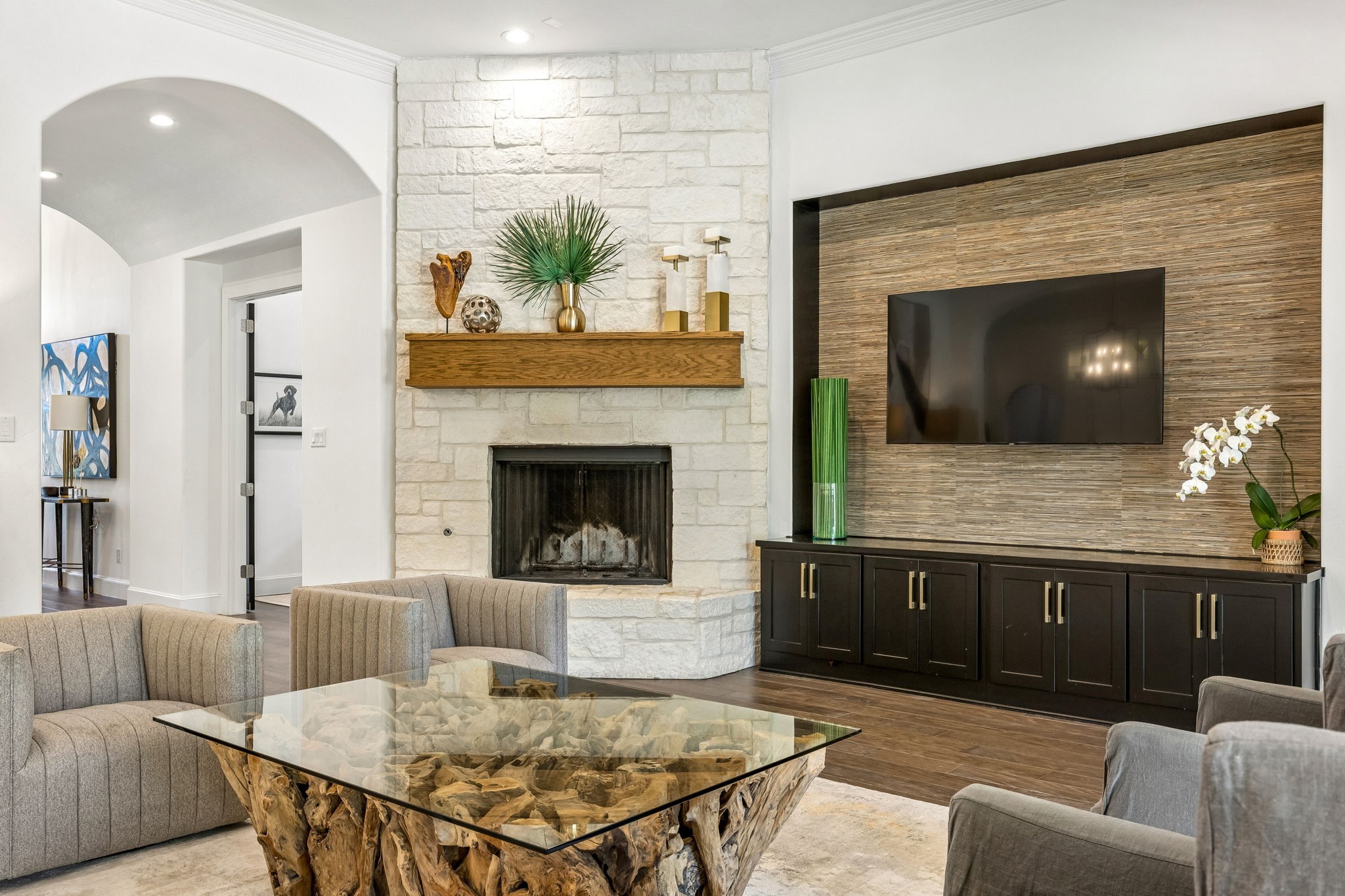 321 Woodsong Way