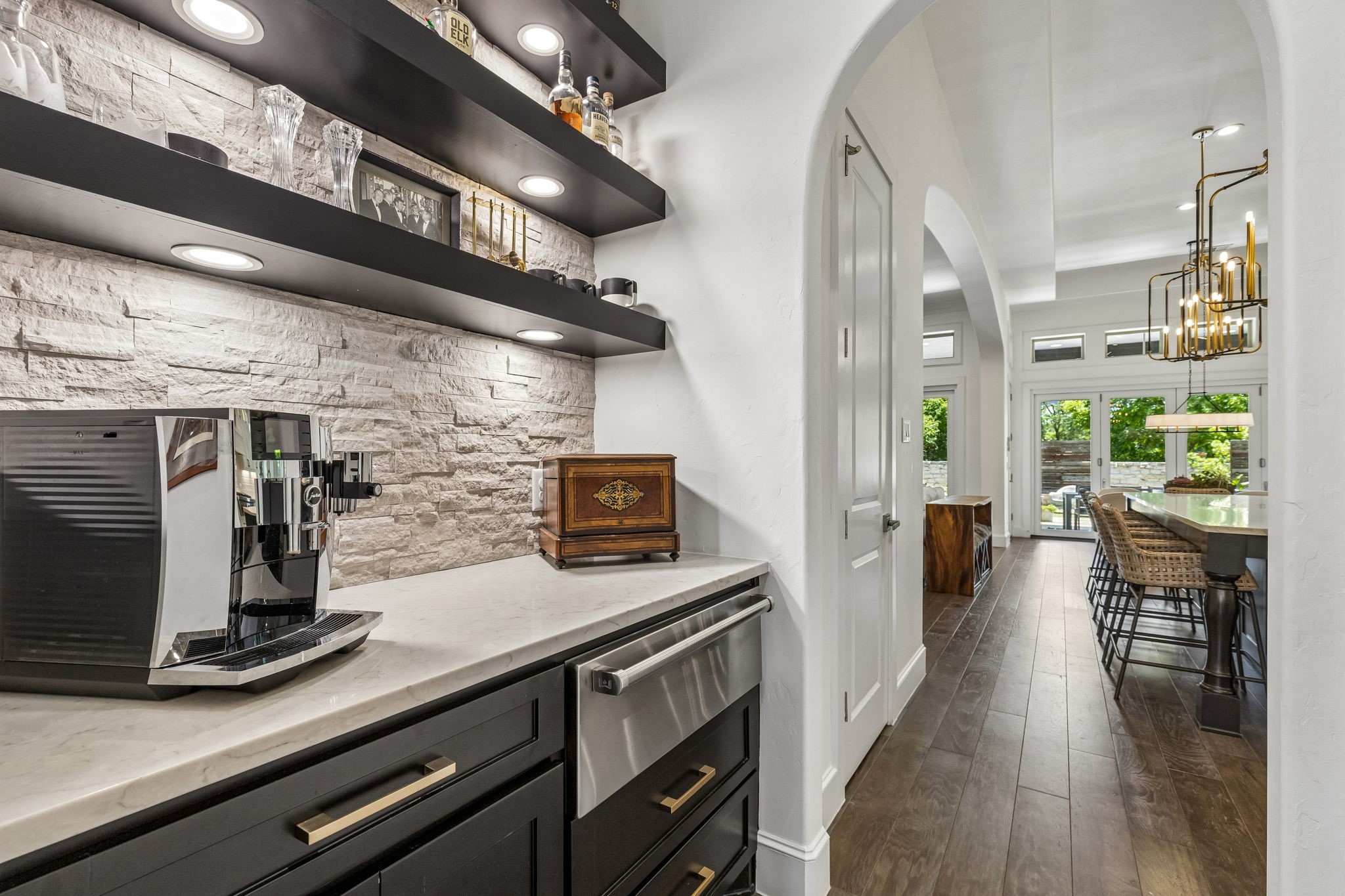 321 Woodsong Way