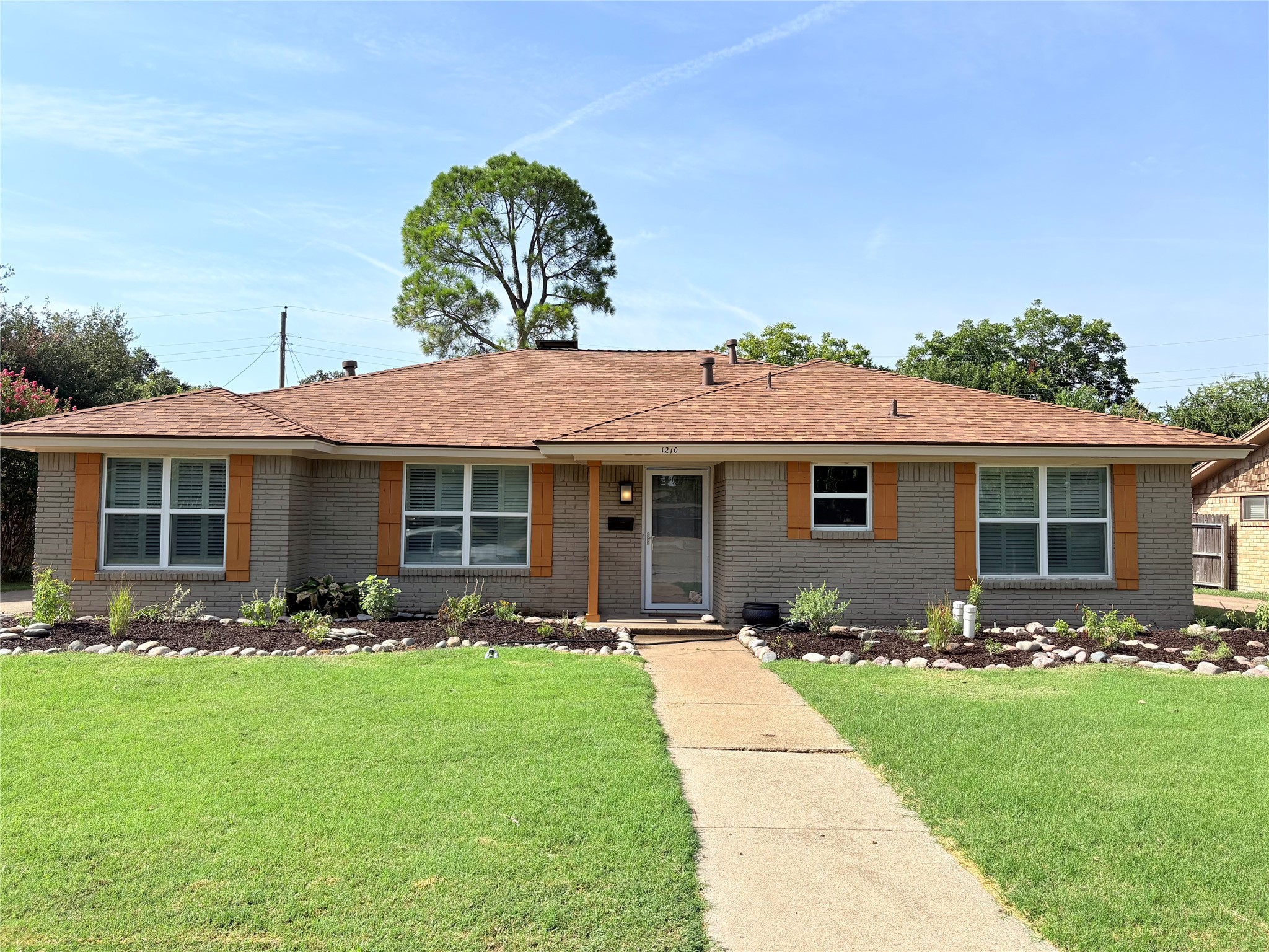 1210 Weathered Street