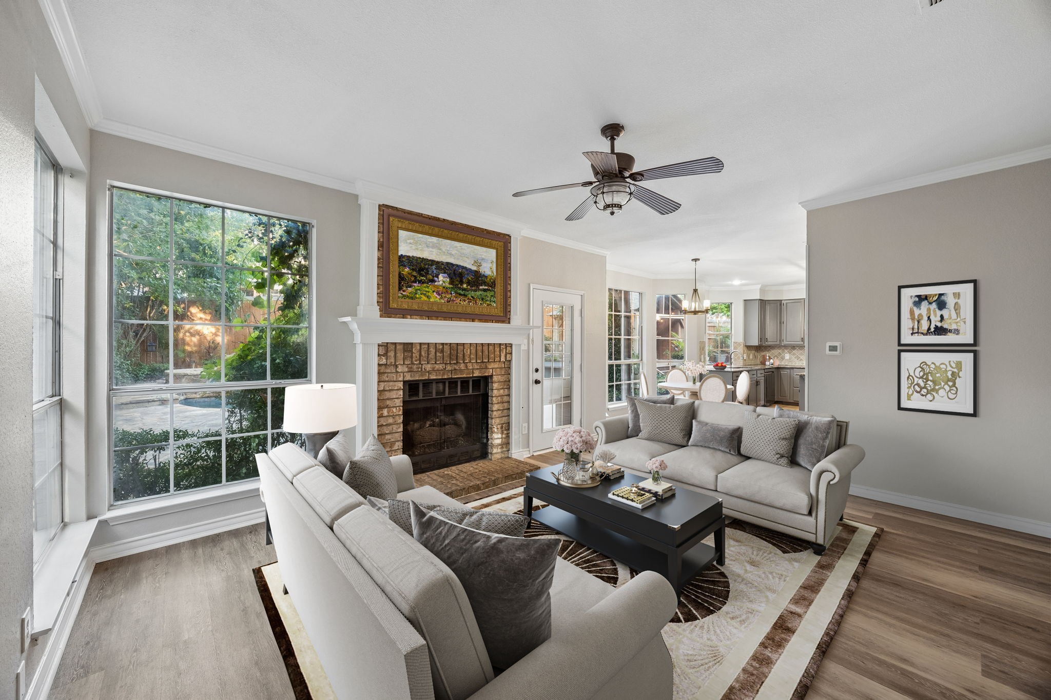 1088 W Winding Creek Drive