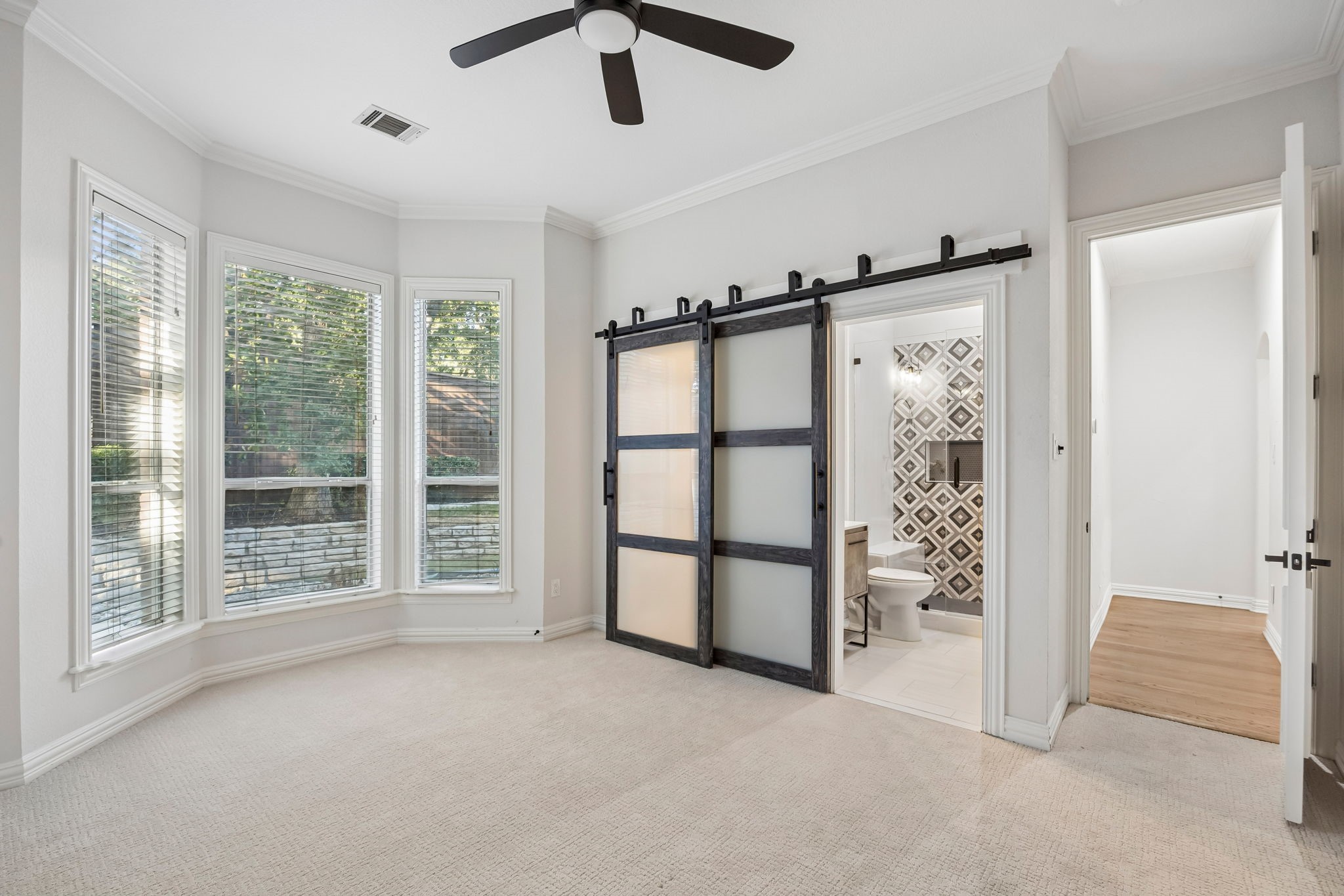 1010 Ashlawn Drive