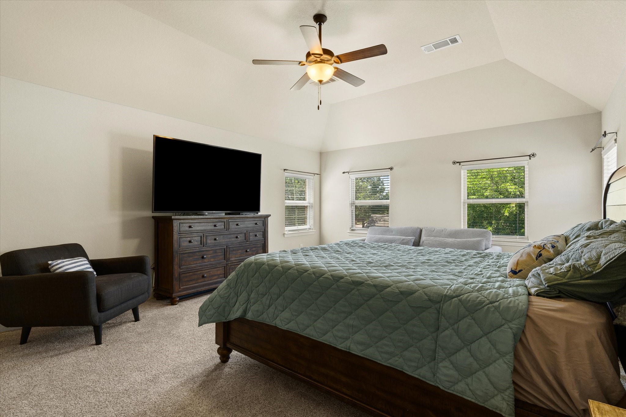 6041 Park View Drive