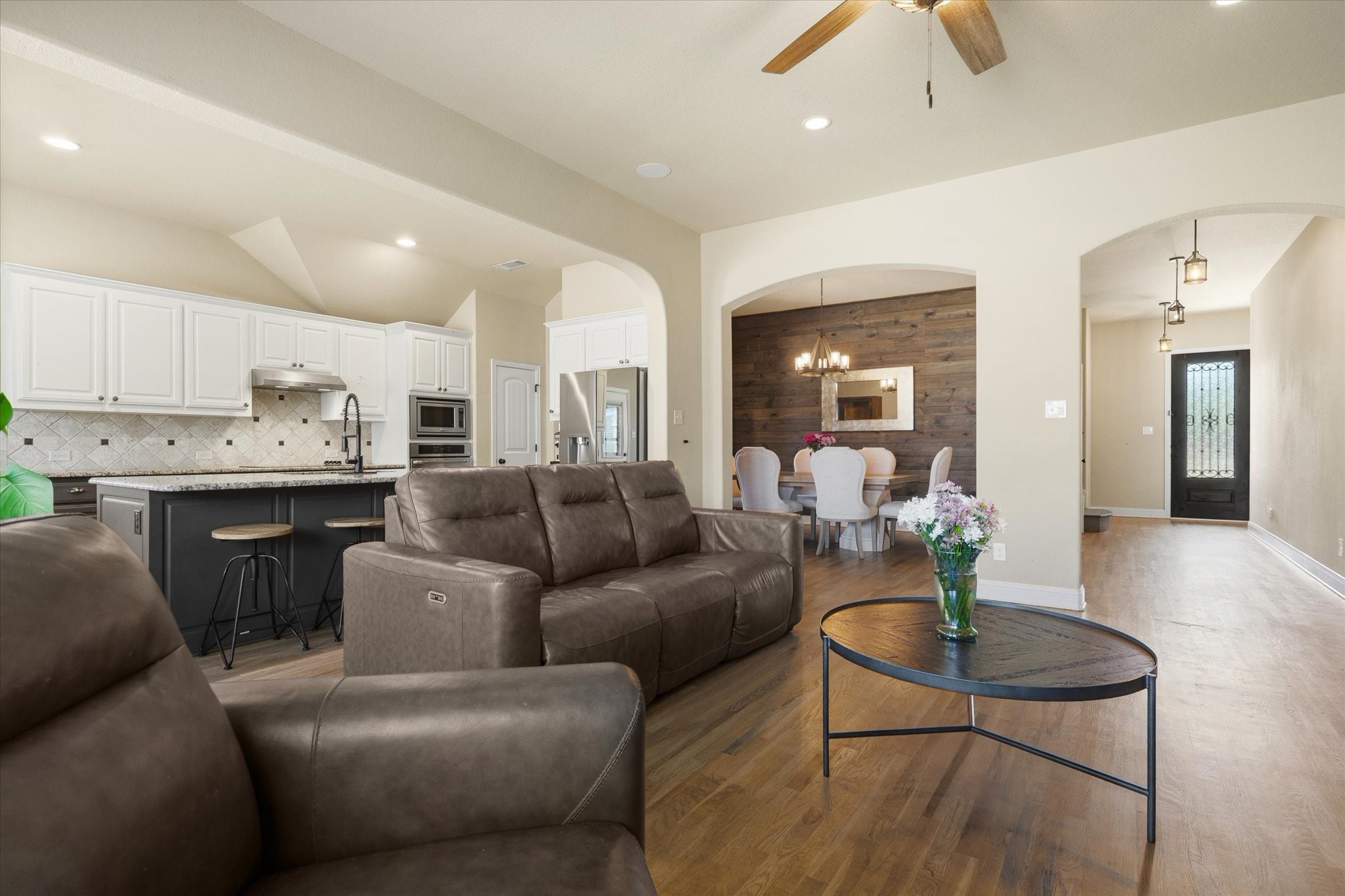 6041 Park View Drive