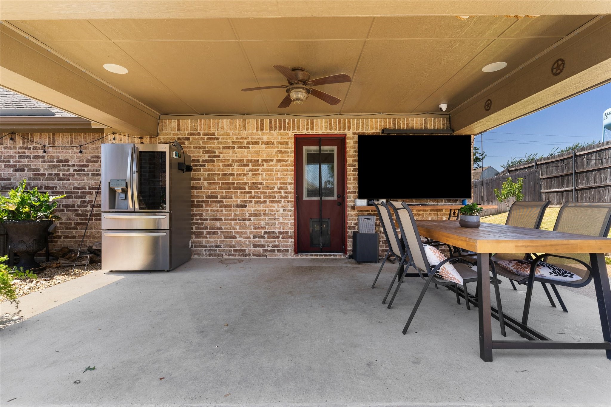 6041 Park View Drive