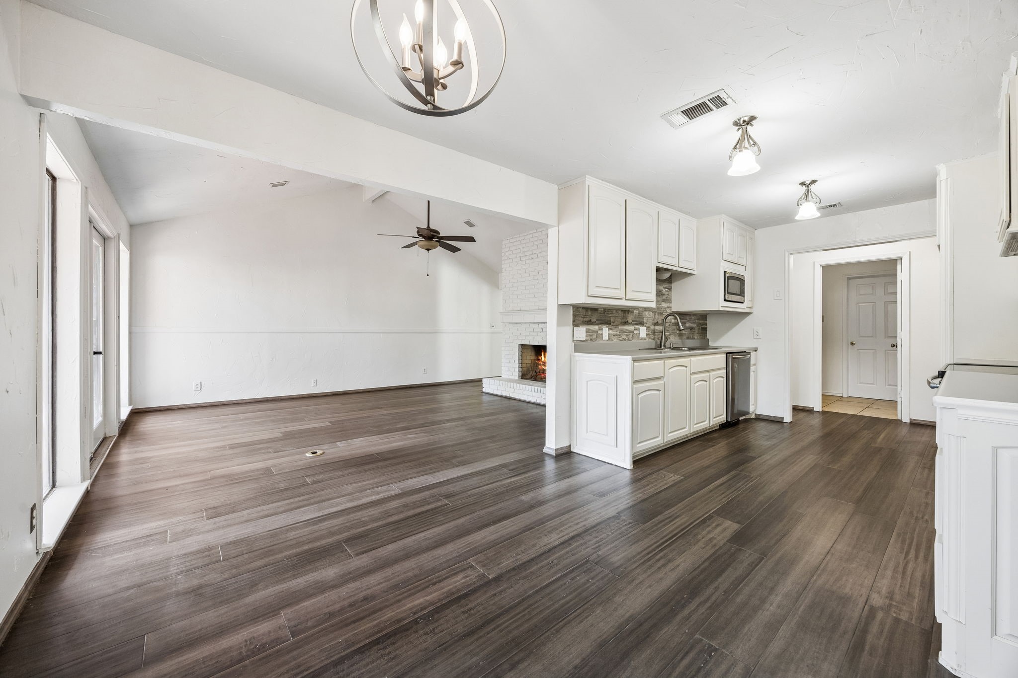 4406 Rain Forest Drive