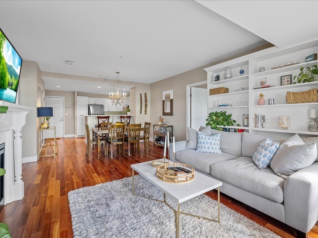 10 Seaport # 2616