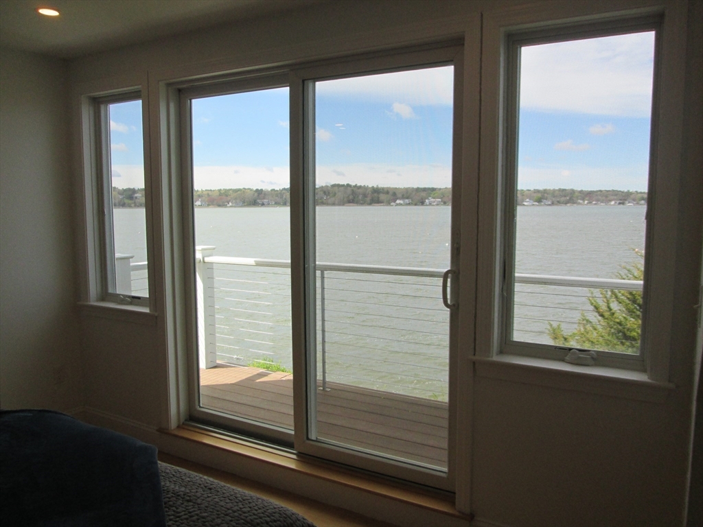 10 Shore Drive (Oceanfront)