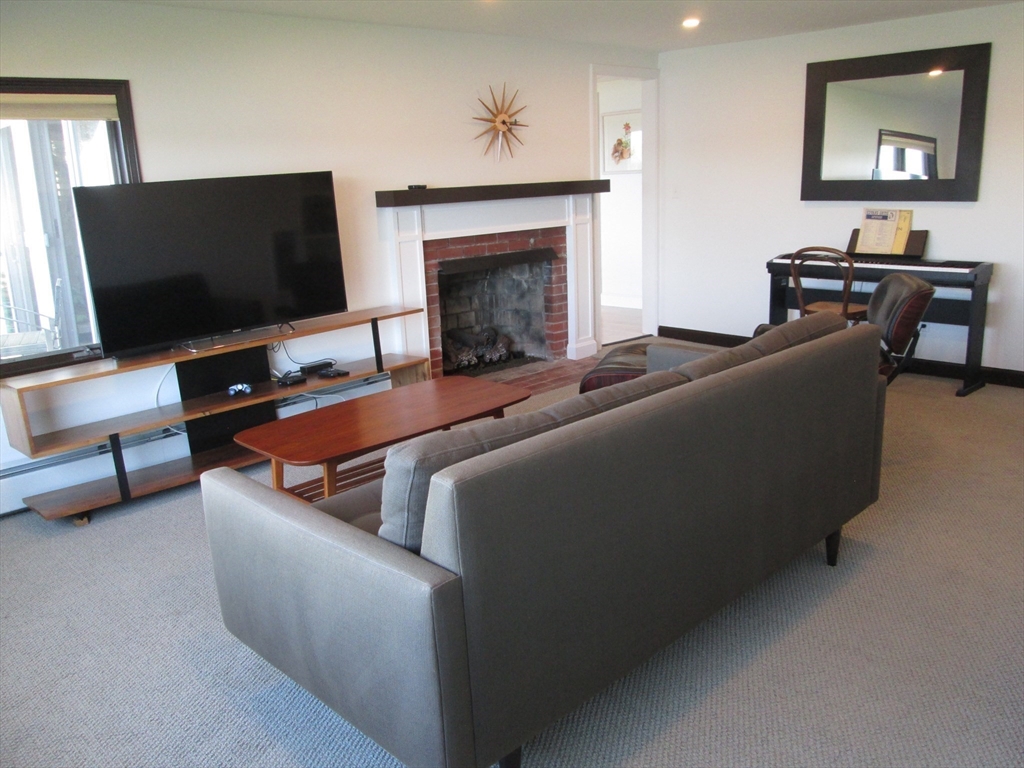 10 Shore Drive (Oceanfront)