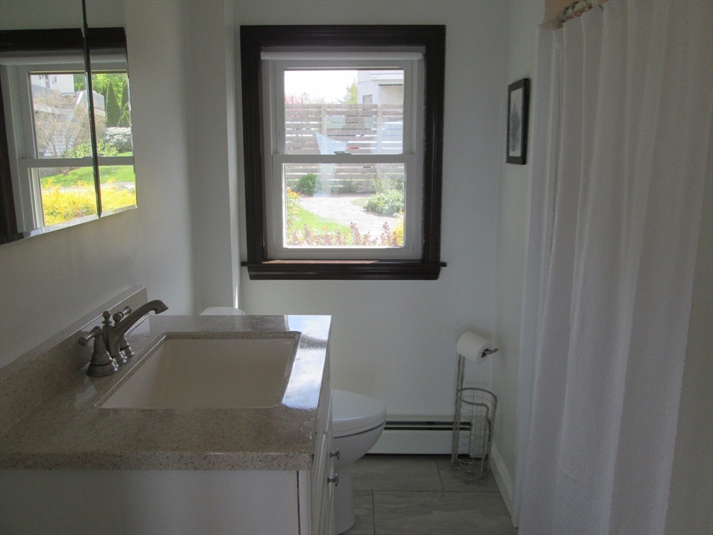 10 Shore Drive (Oceanfront)