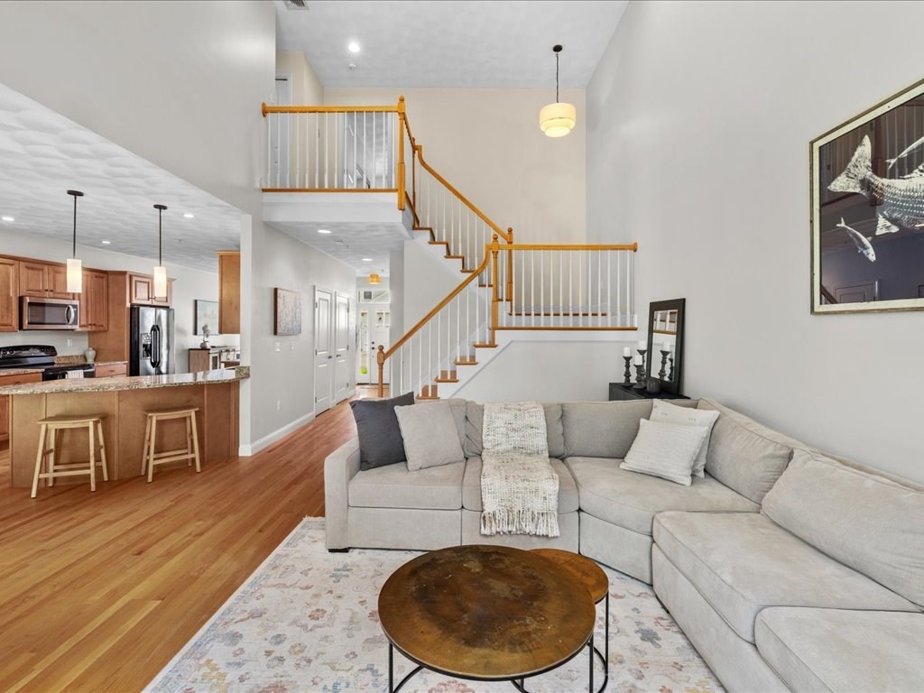 7 Garett Way # 7