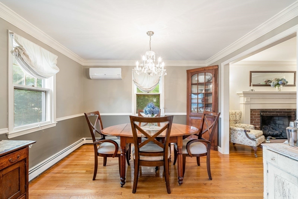 11 Sycamore Rd