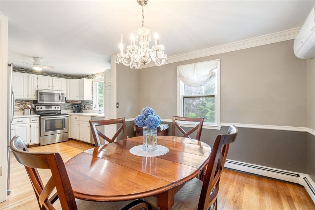 11 Sycamore Rd