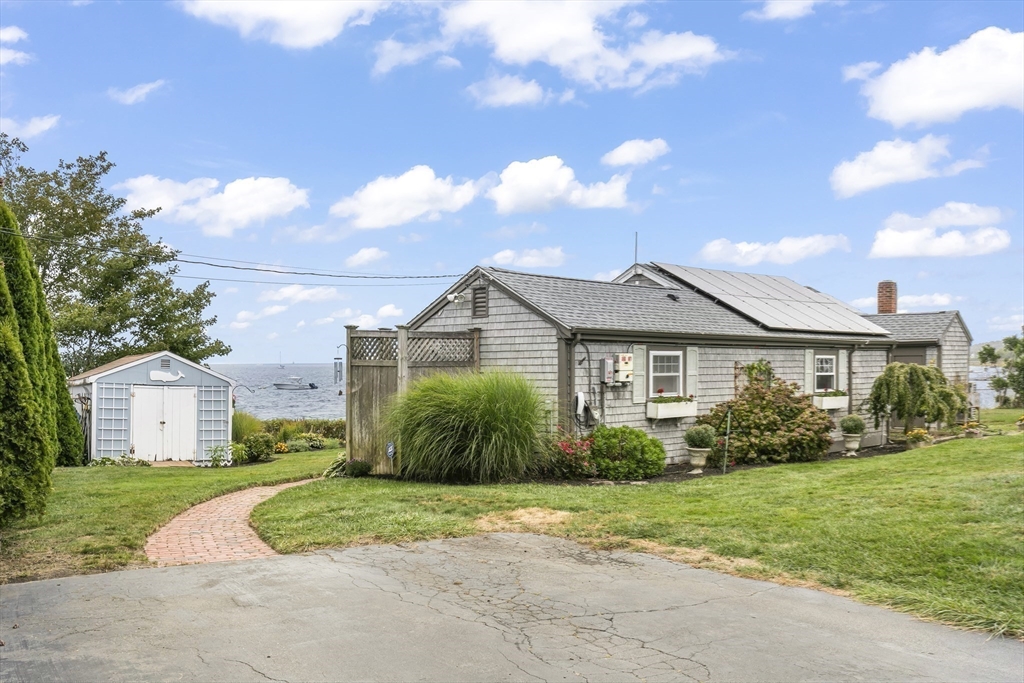 2 Braintree Ave.(Waterfront)