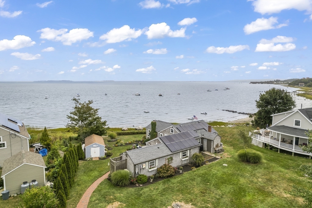 2 Braintree Ave.(Waterfront)